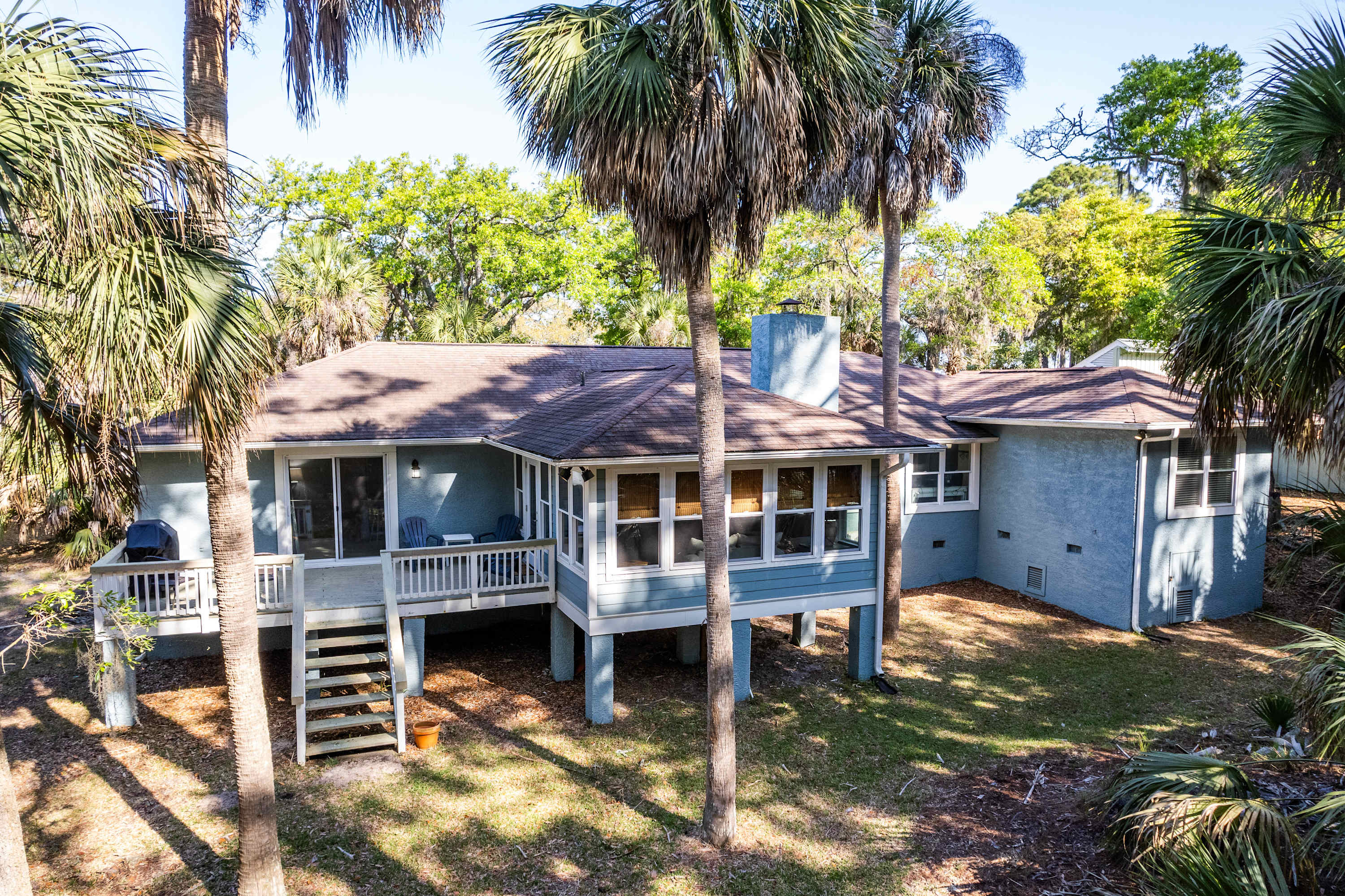 266 Tarpon Blvd 3