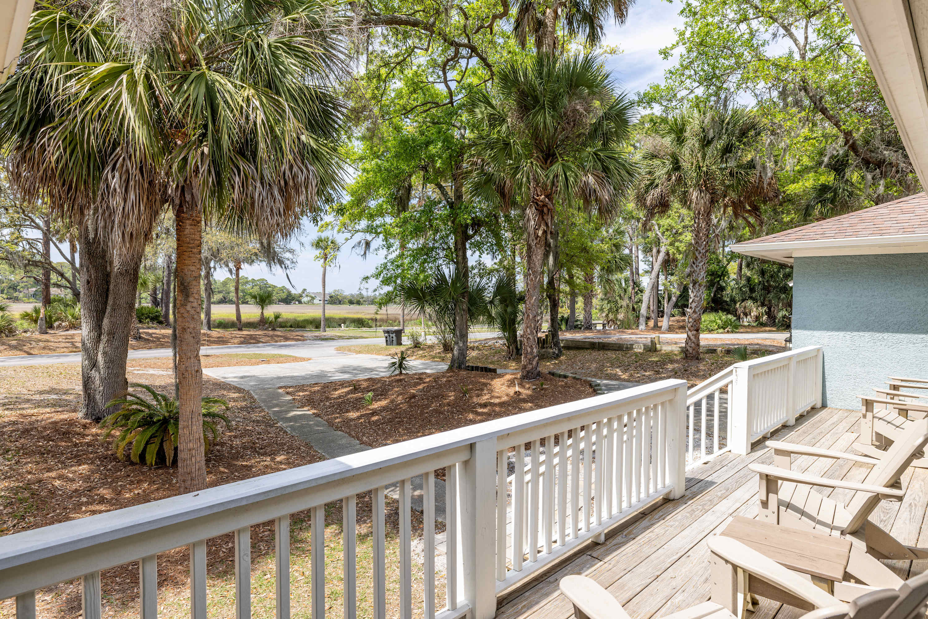 266 Tarpon Blvd