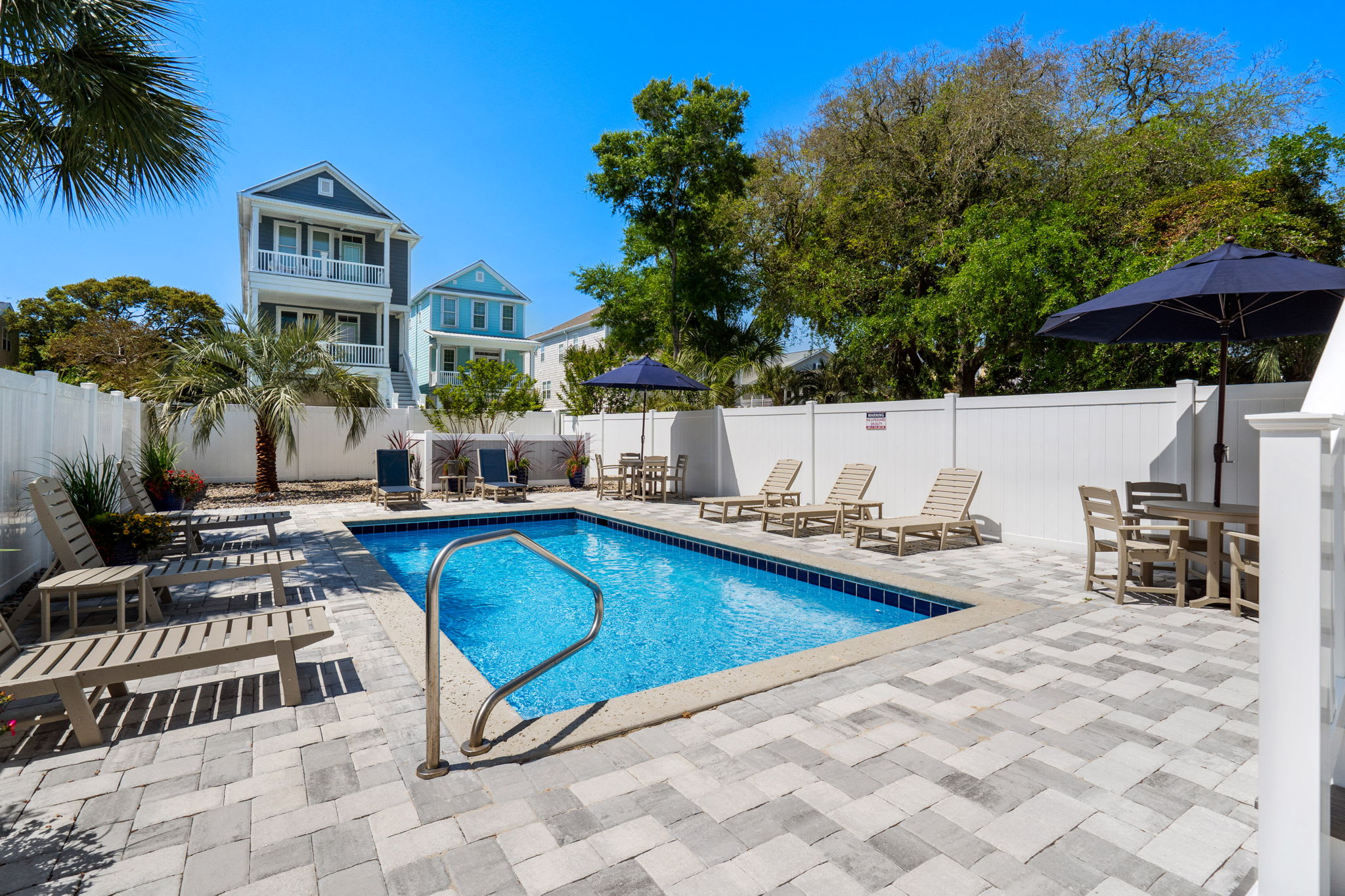 Annas Paradise Beach House With Pool | Photo 42