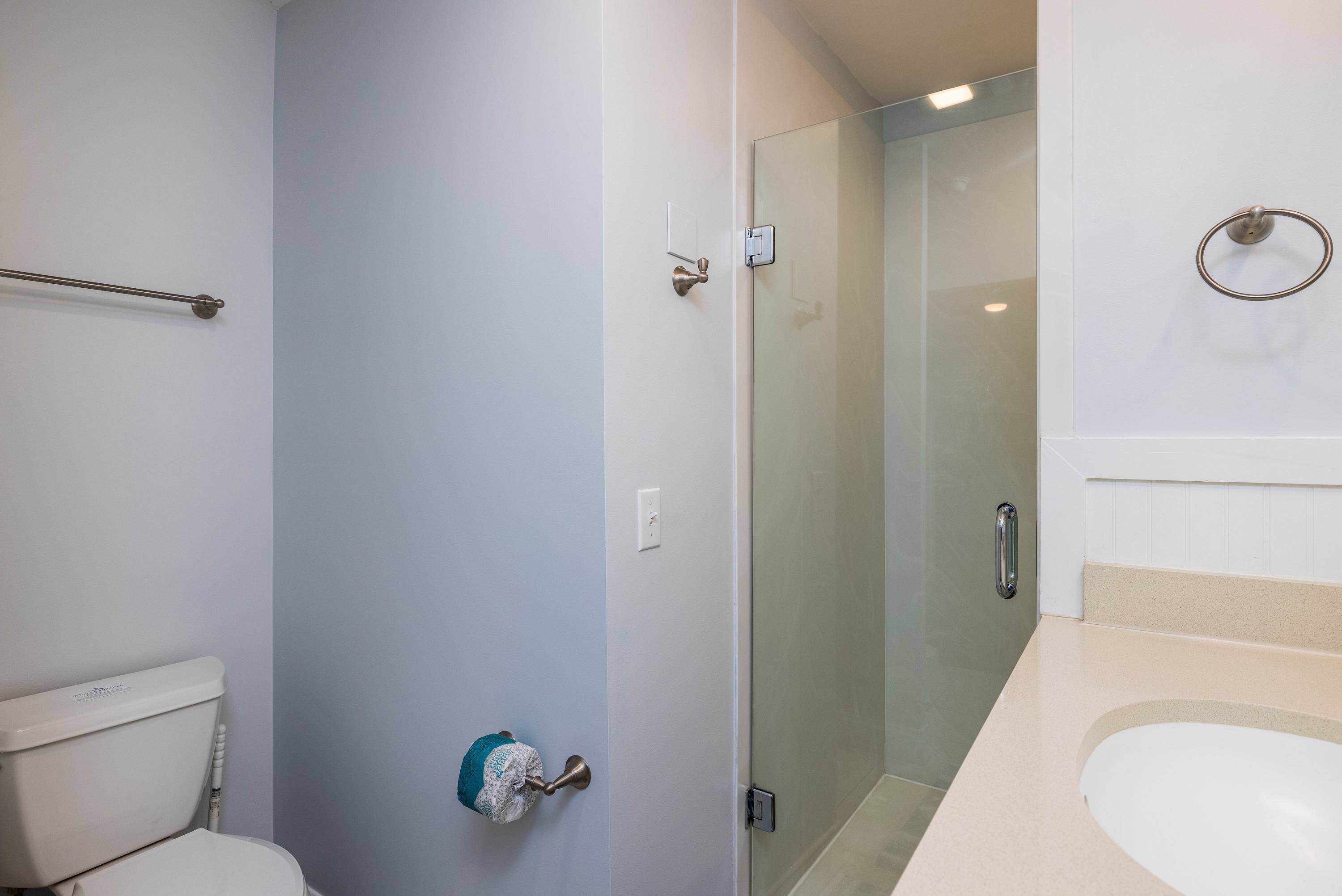 Full En Suite Bathroom