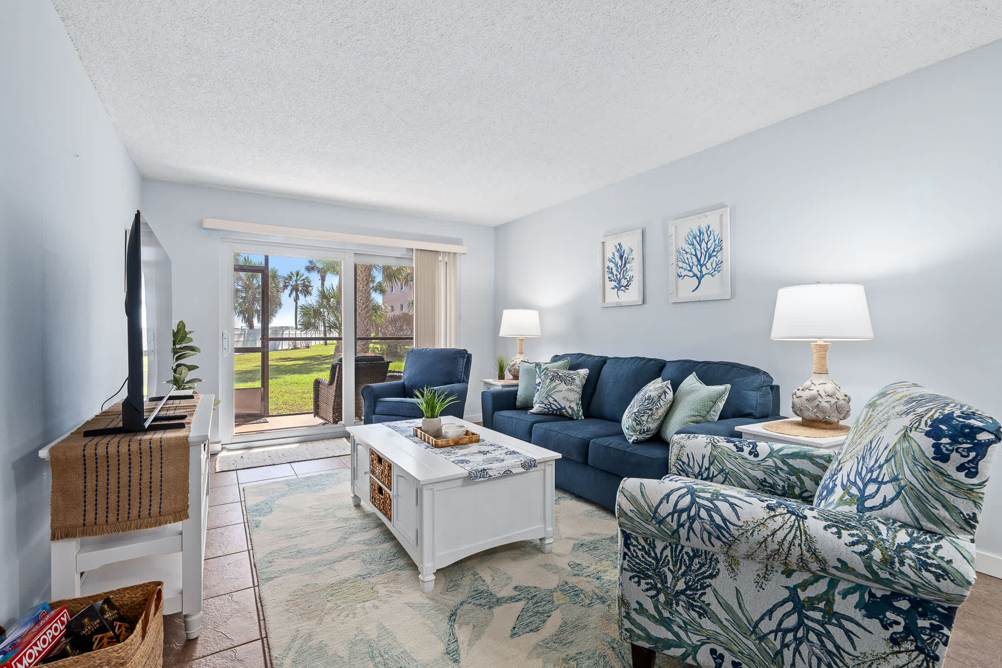 Gone Coastal | Steps to Beach | Sleeps 6 — photo 9