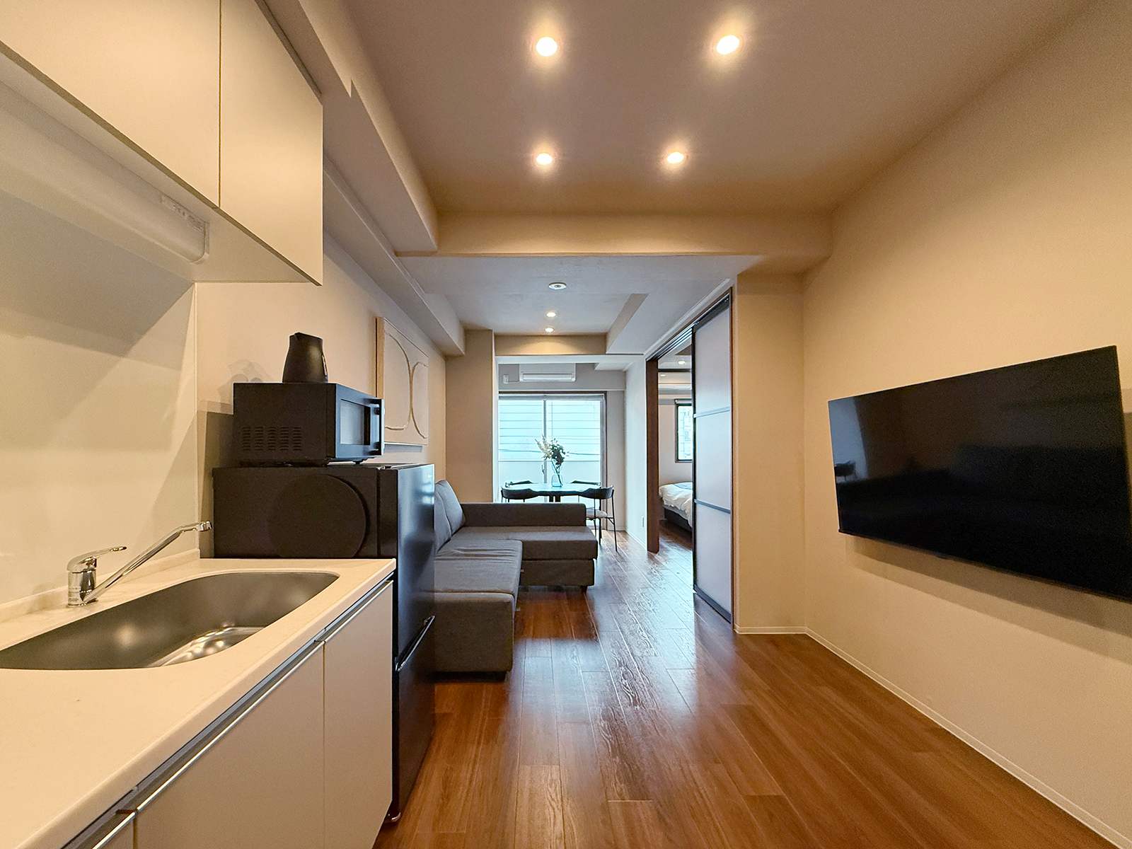 New Apt with Kitchen & Dining Table|Near Peace Park