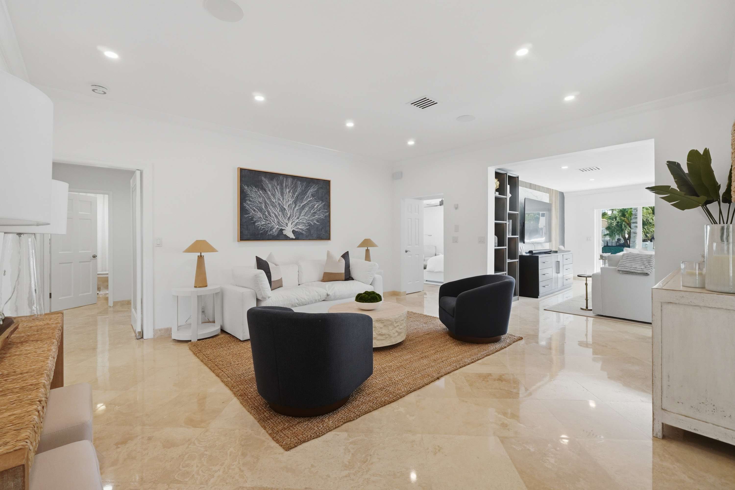 Coral Hall – Where the intracoastal meets luxury