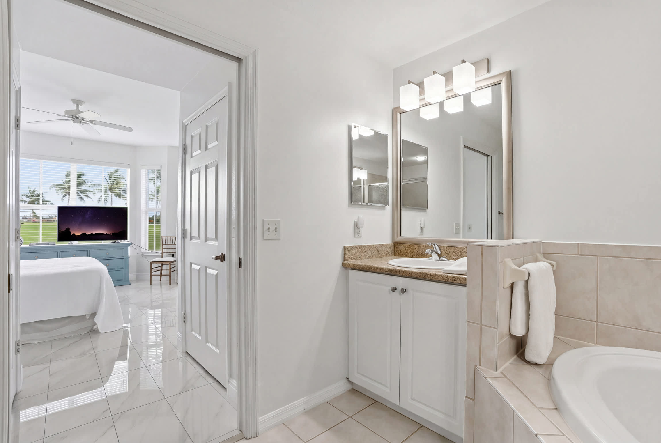 514 Golf Course View First Floor Sleeps 6 | Photo 27