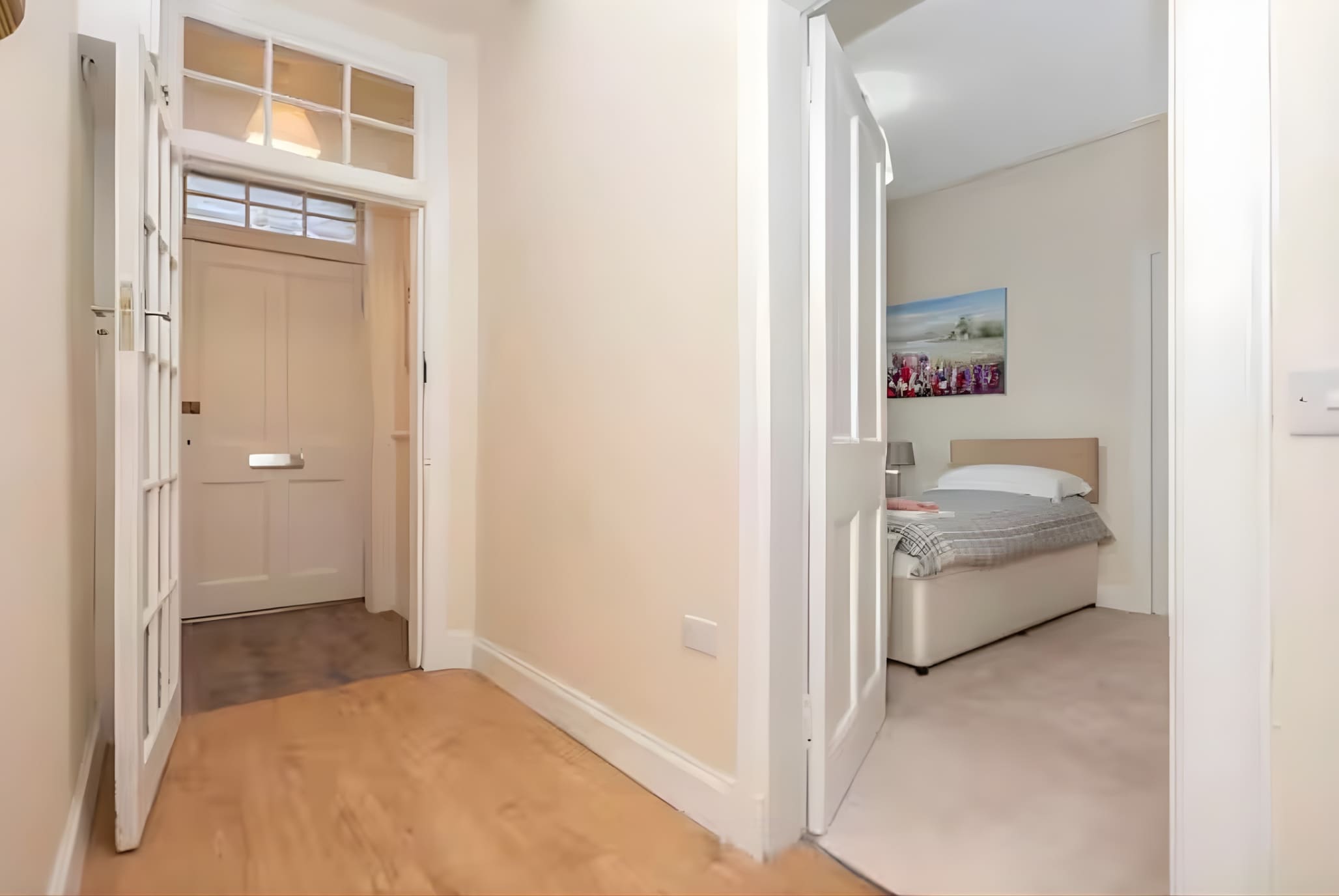View Morningside 2BR, Direct Bus to Old Town Edinburgh in Balcarres Street 72 EH10 5LT Morningside 2BR, Direct Bus to Old Town Edinburgh in Balcarres Street 72 EH10 5LT - Property image 9 - VivreStays