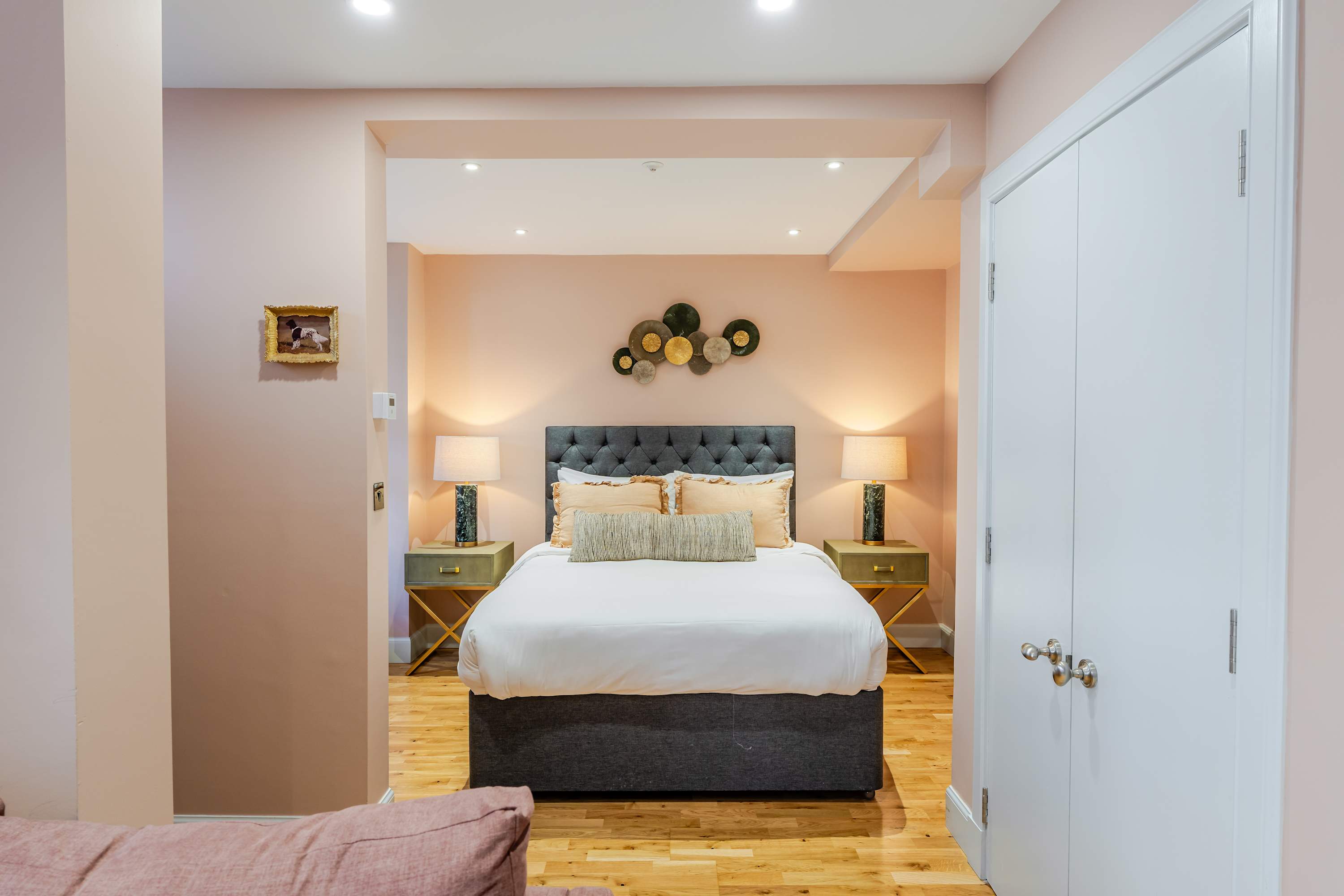 Kaida Suite - City Centre 1 Bed Studio Apartment — Edinburgh, Scotland — vacation rental