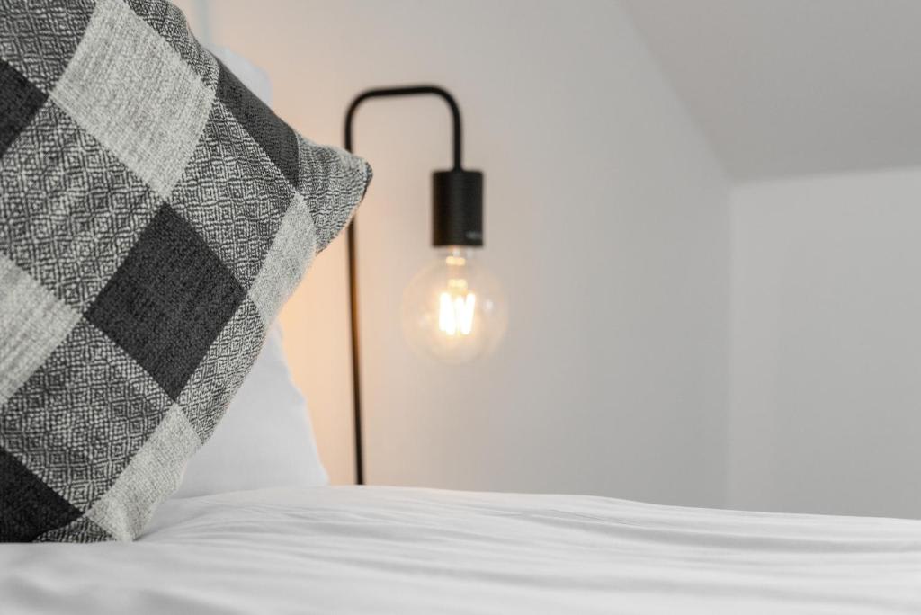 View Central Hawick Flat, Sleeps 13, Families & Work in High Street TD9 9BU Central Hawick Flat, Sleeps 13, Families & Work in High Street TD9 9BU - Property image 28 - VivreStays