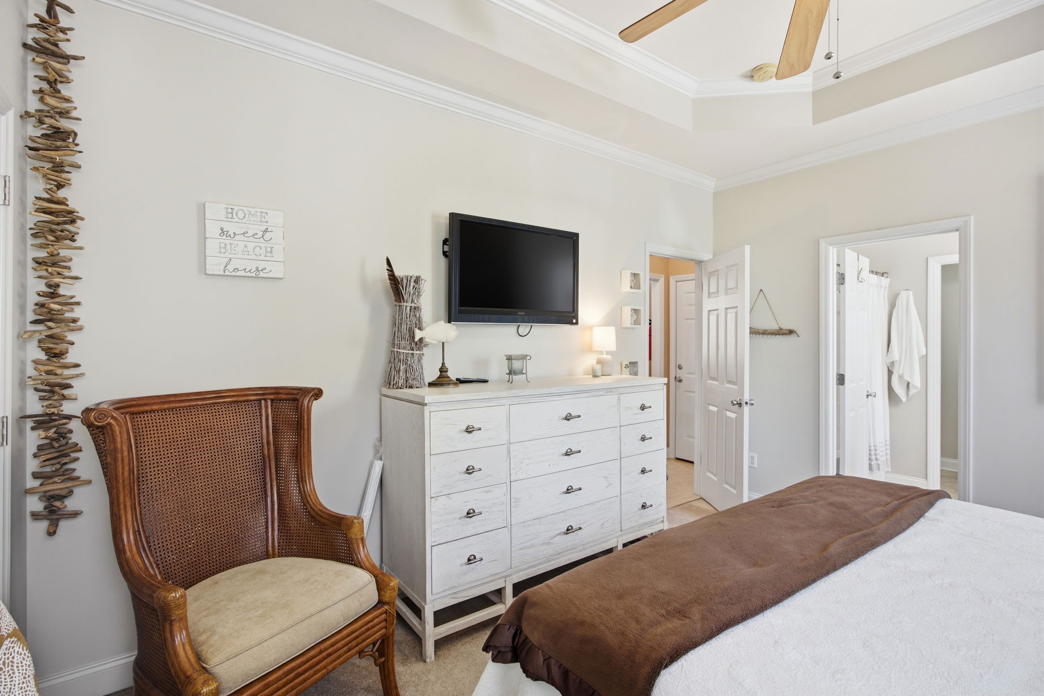 Emotional Rescue OKI Serene Escape | Photo 24