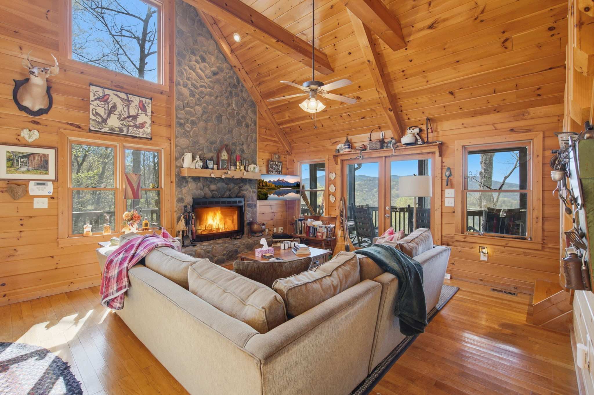 Curl up in the inviting living room & stream your favorites on the smart TV​