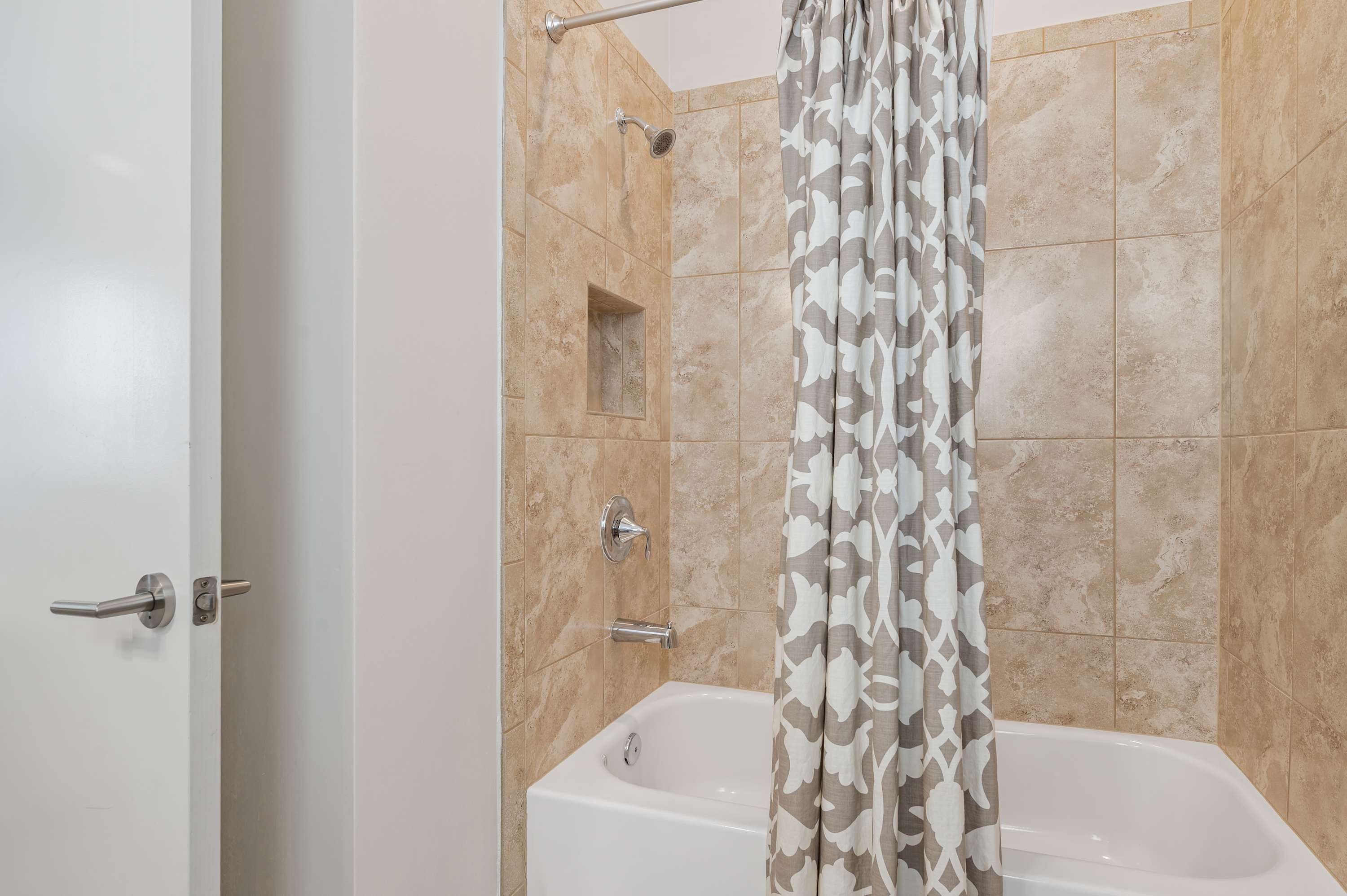 5BR home w/ theater & pool