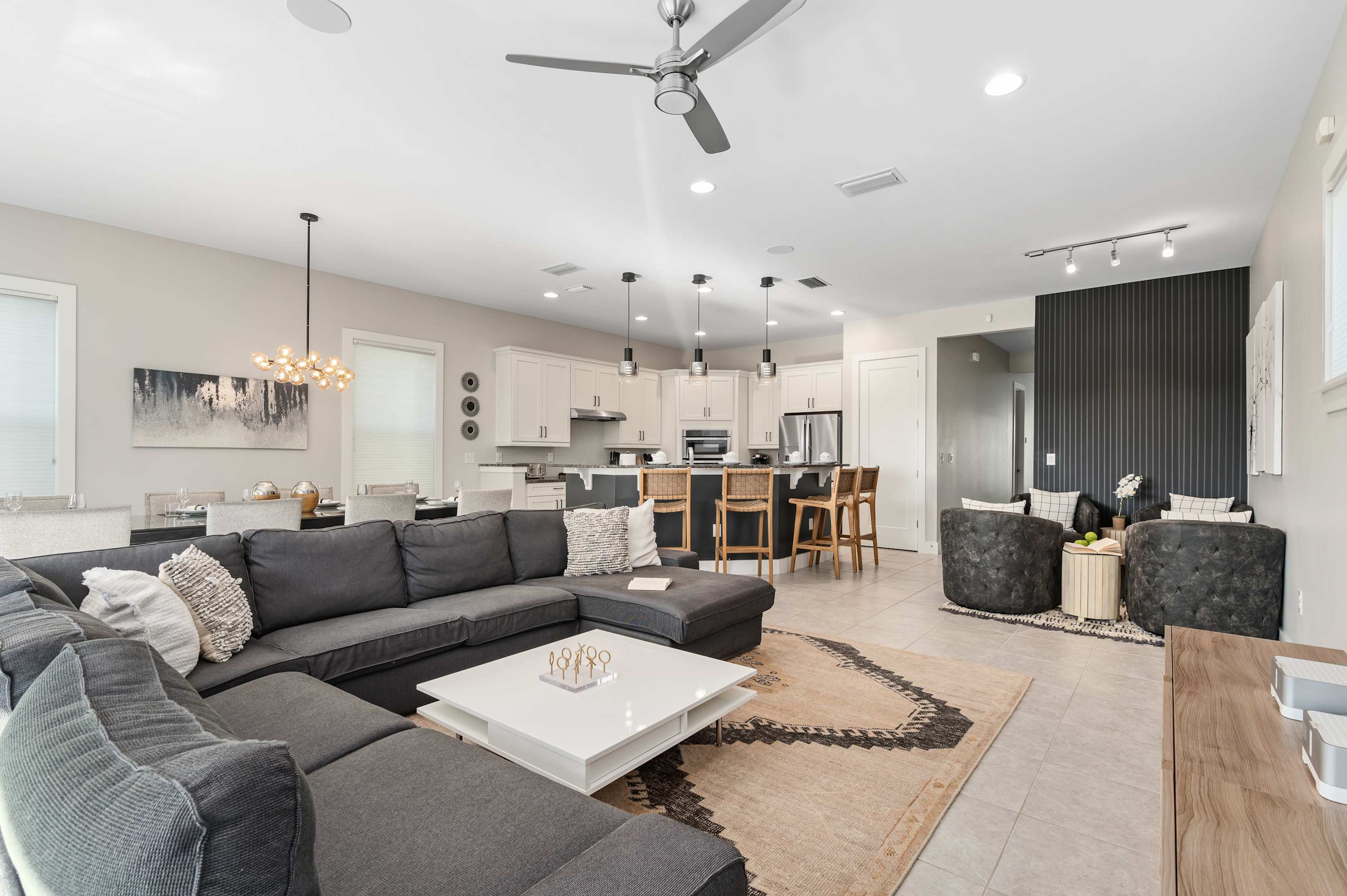 5BR home w/ theater & pool