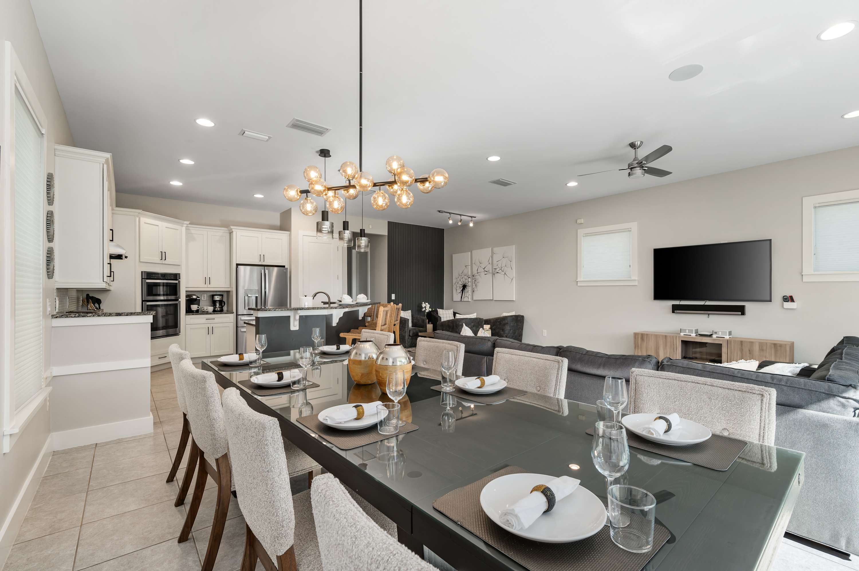 5BR home w/ theater & pool