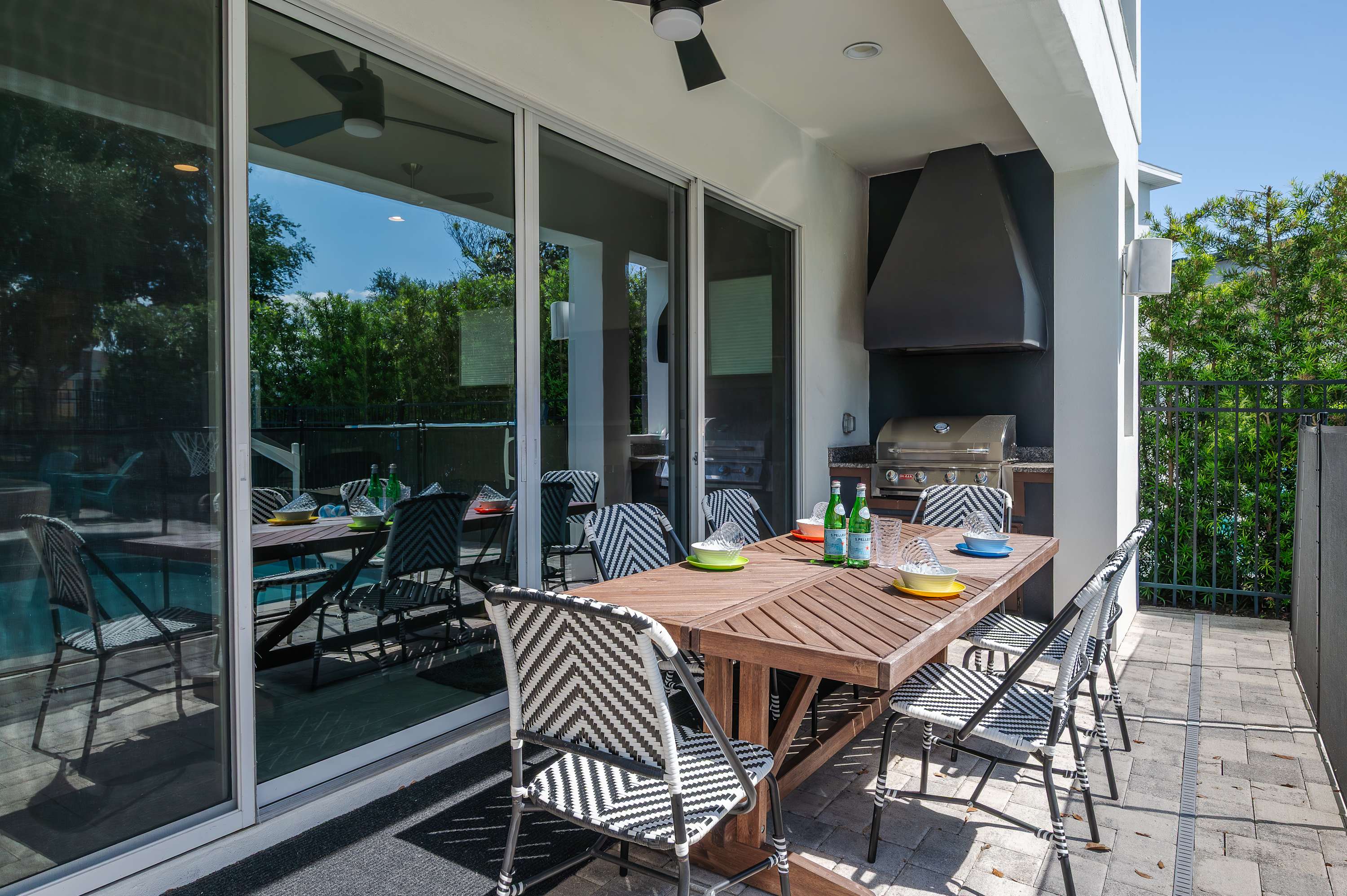 5BR home w/ theater & pool