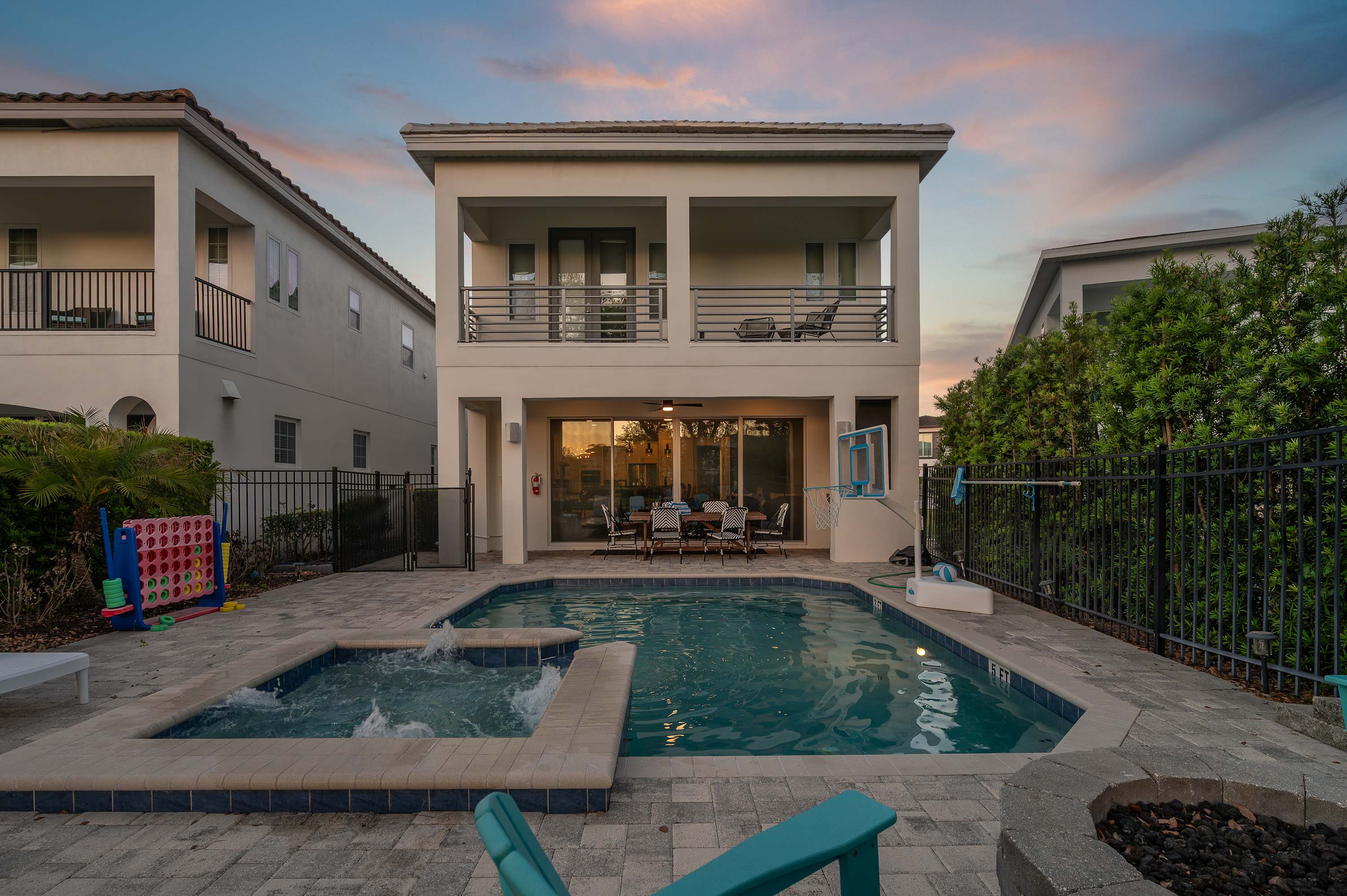 5BR home w/ theater & pool