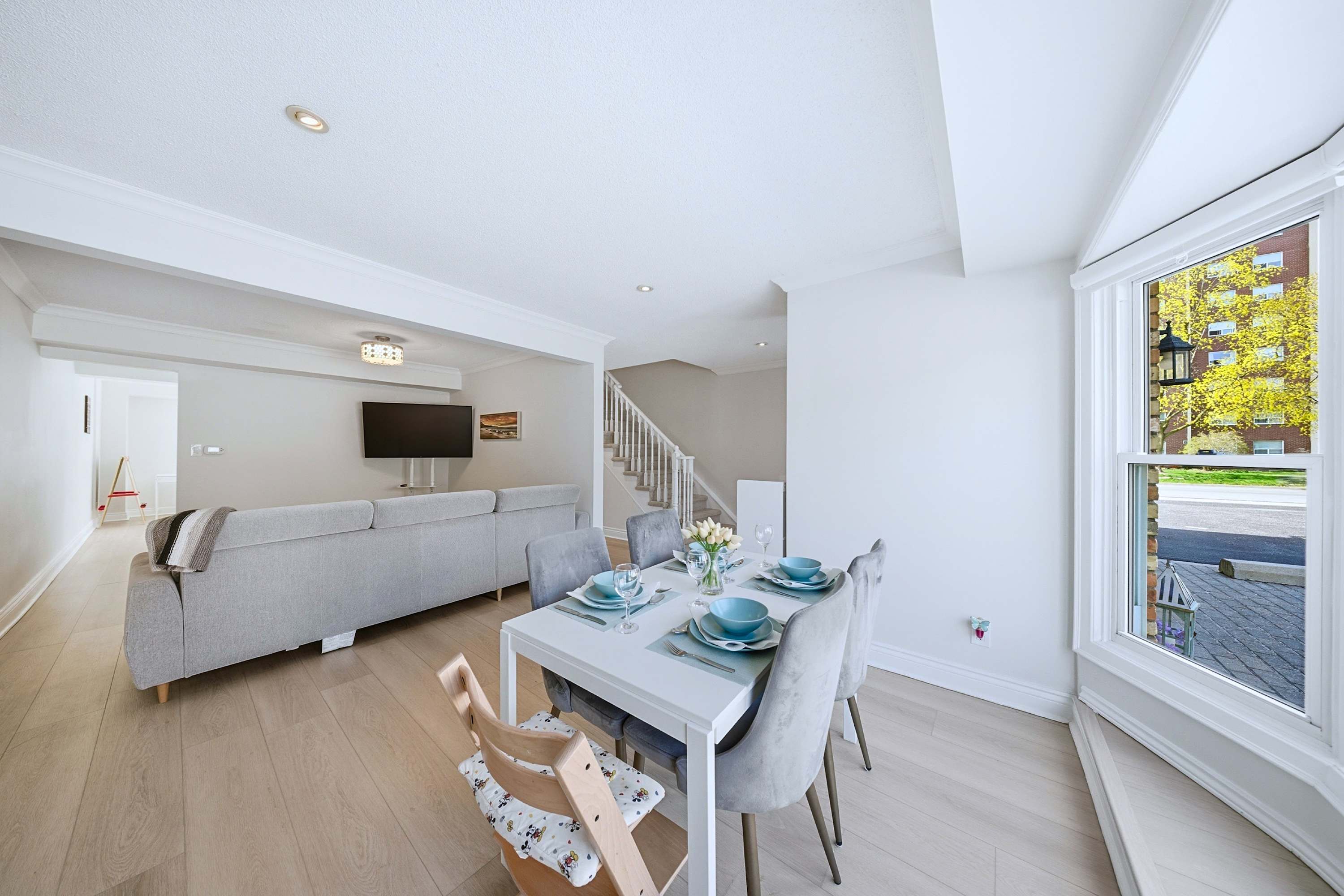 Open layout lets you dine and unwind together comfortably