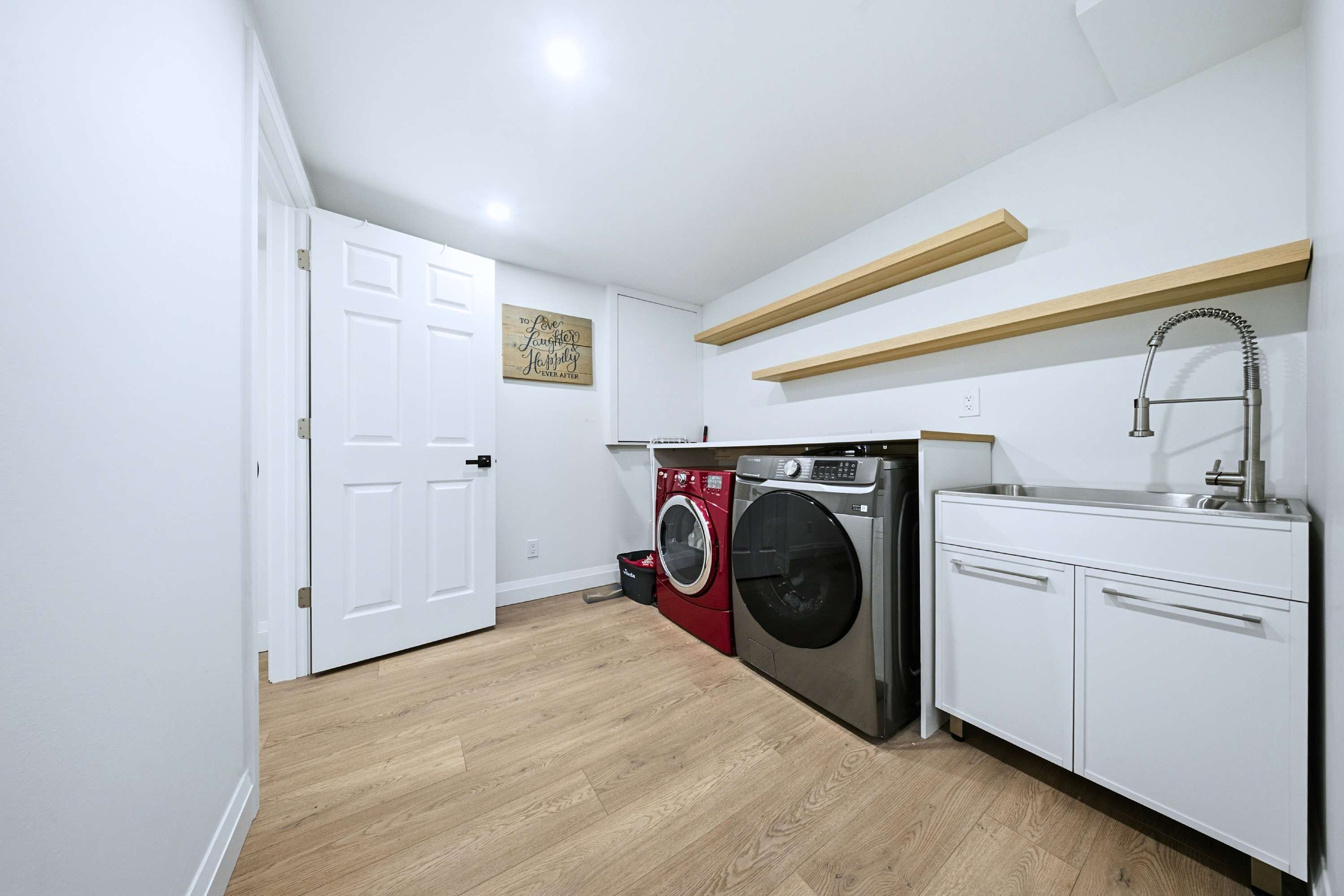 Clean wash area with easy access for longer stays