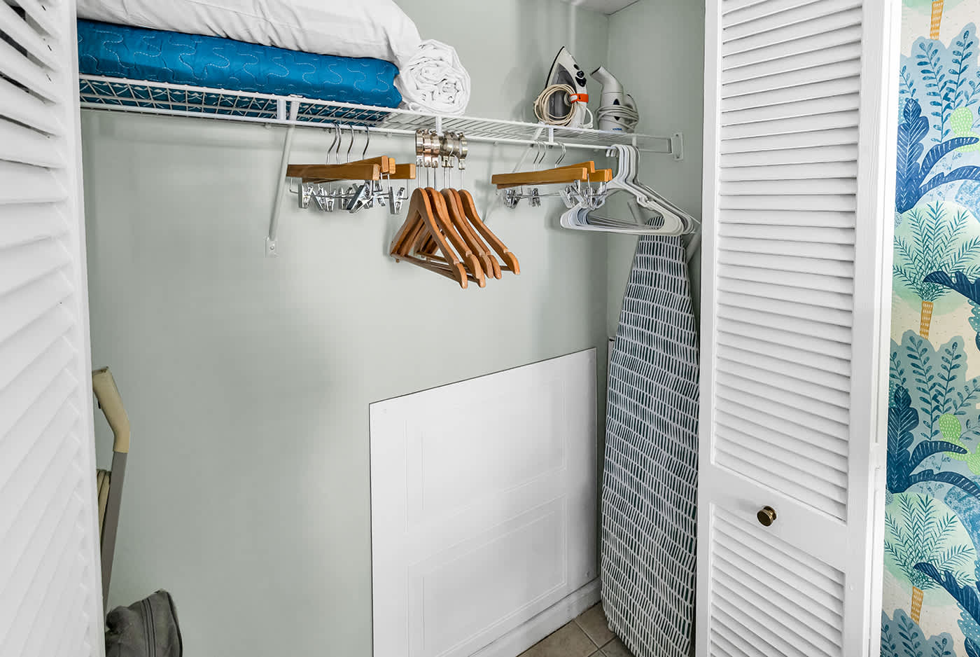 Coastal Luxe Escape Beach King Suite H36 | Photo 38