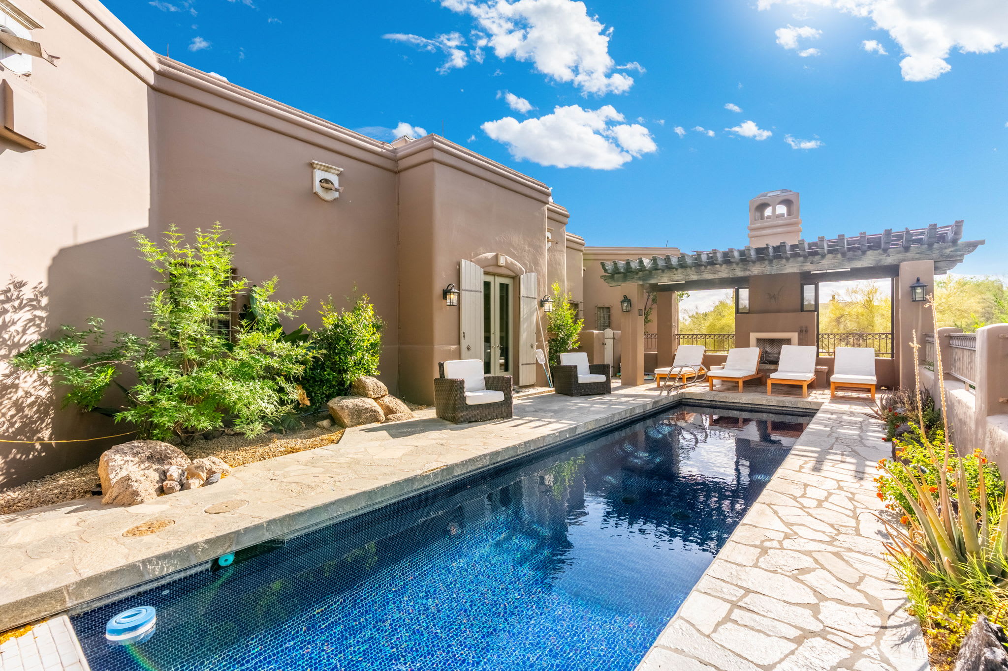 Desert Estate with Pool, Casita,Pickleball & Views 3