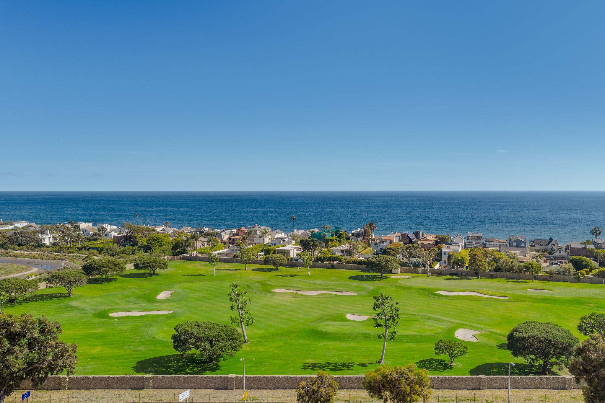 Hensman Malibu Colony by Stay Awhile Villas