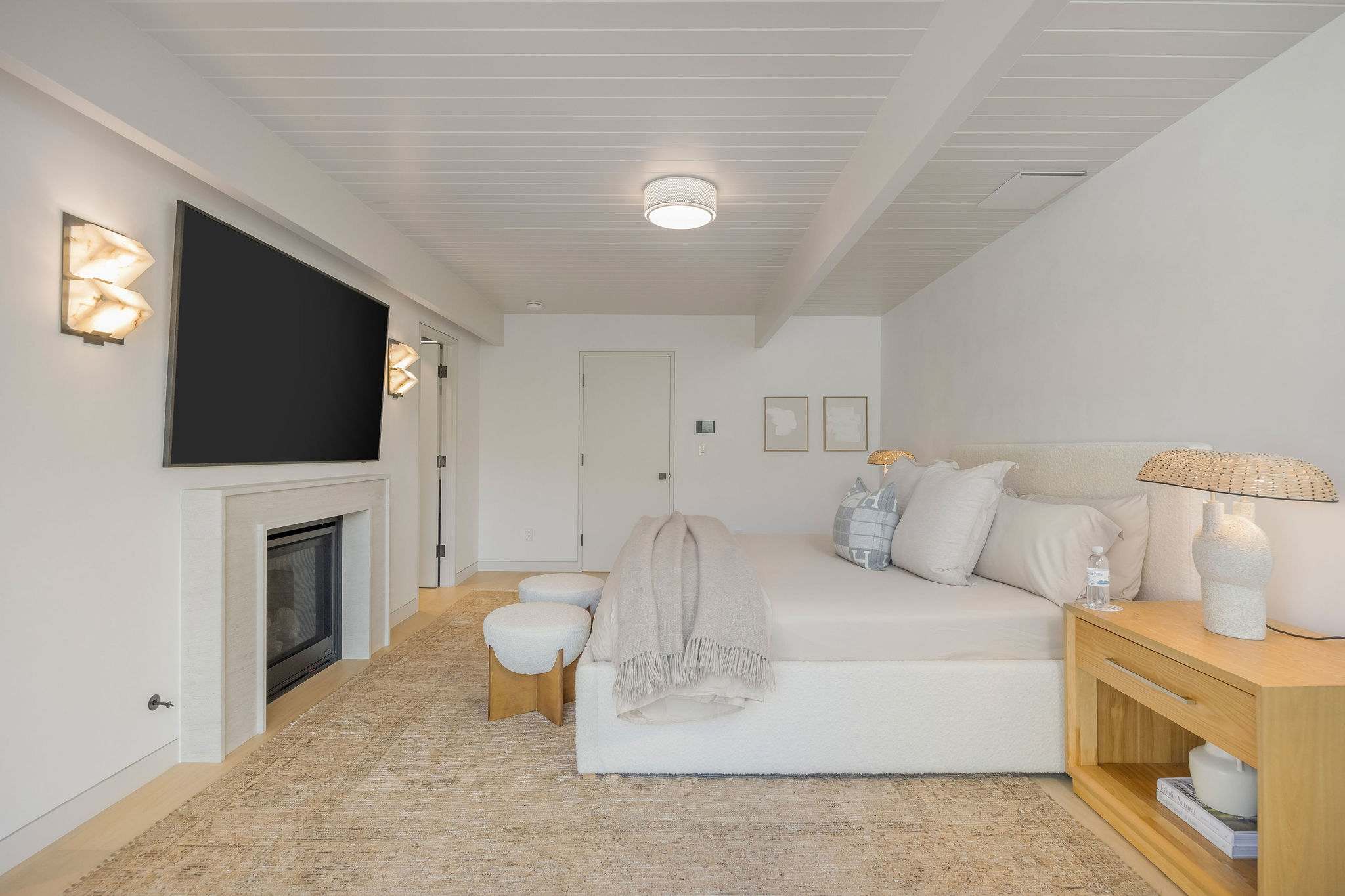 Hensman Malibu Colony by Stay Awhile Villas