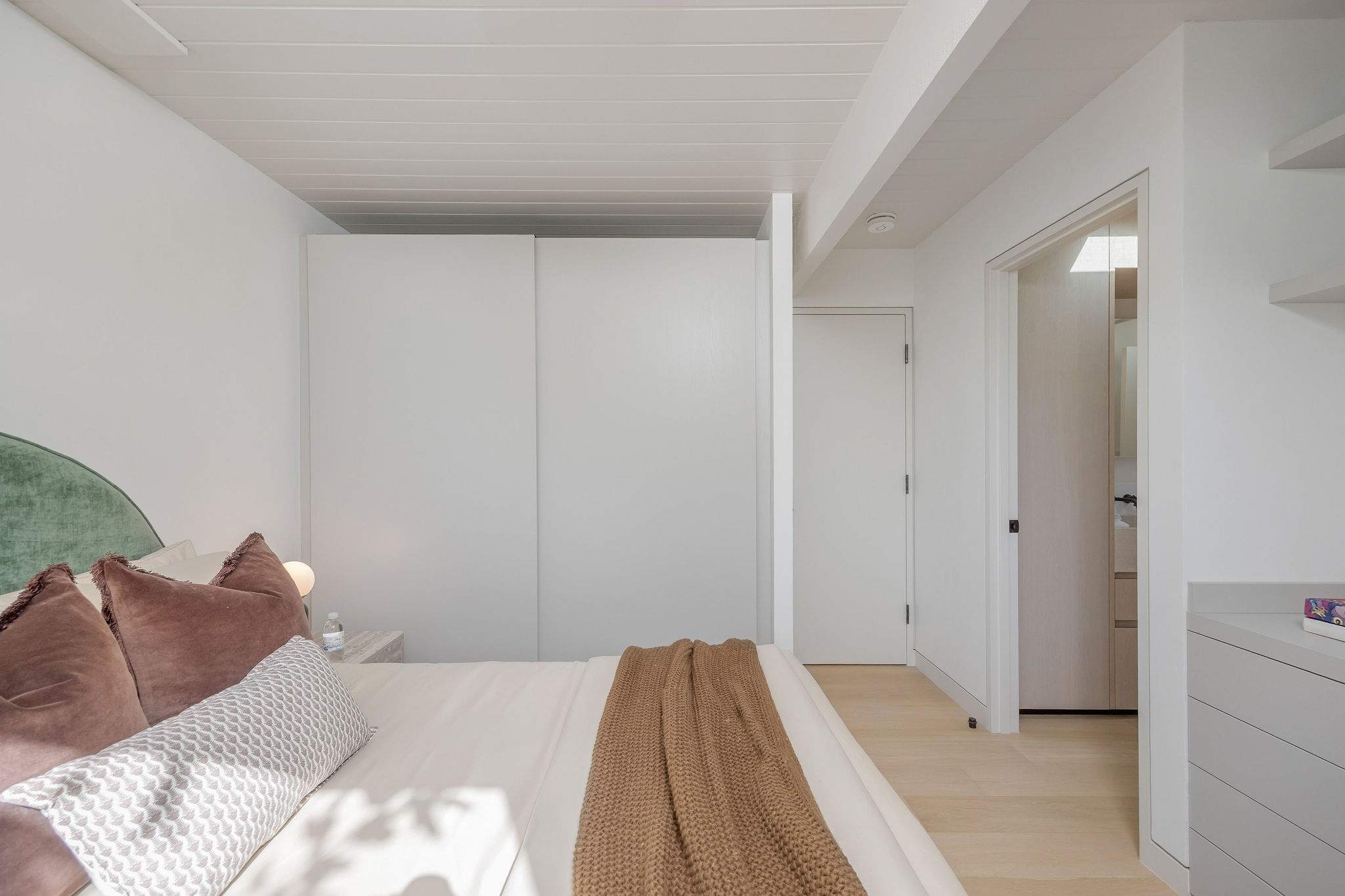 Hensman Malibu Colony by Stay Awhile Villas
