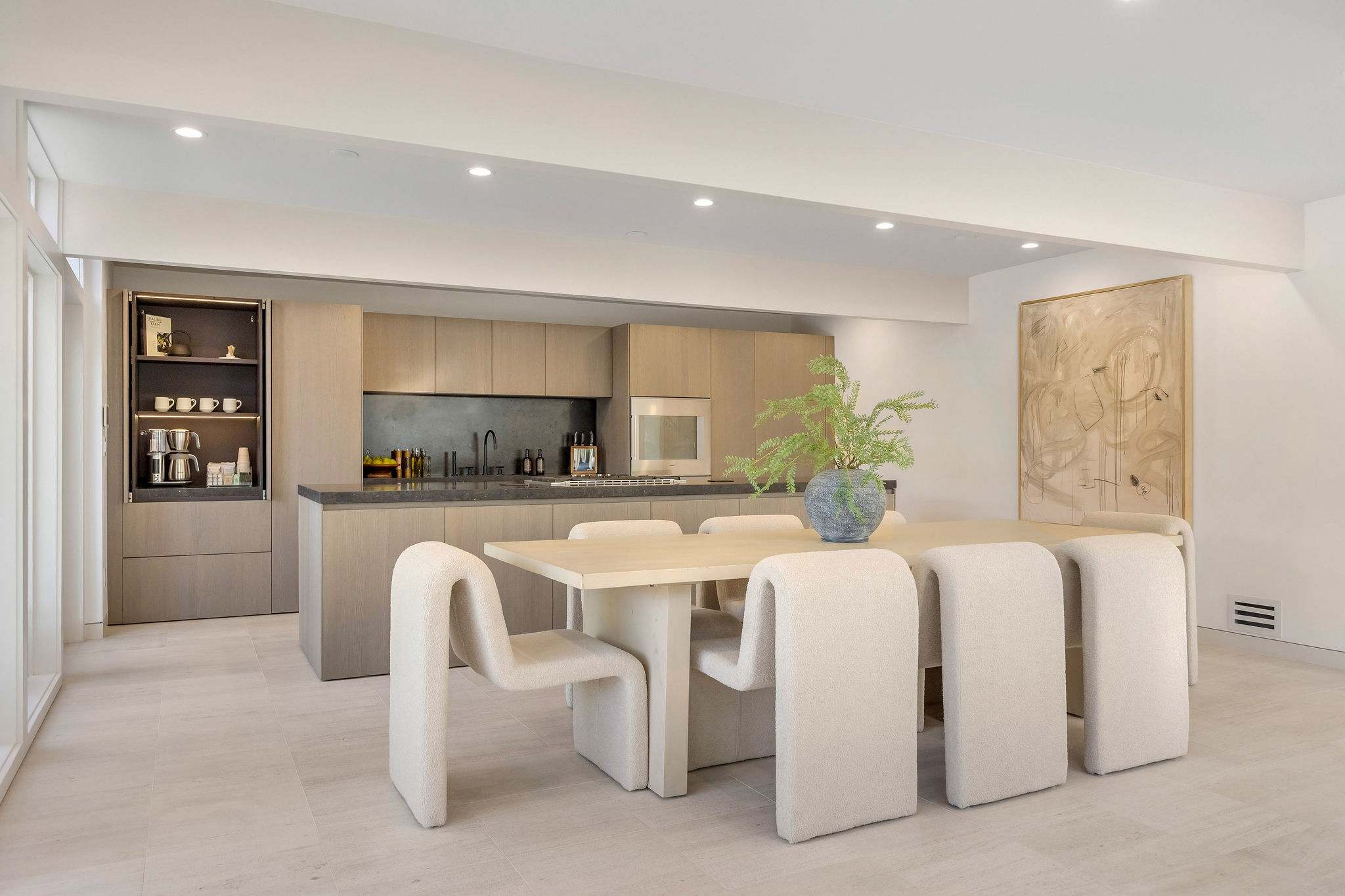 Hensman Malibu Colony by Stay Awhile Villas