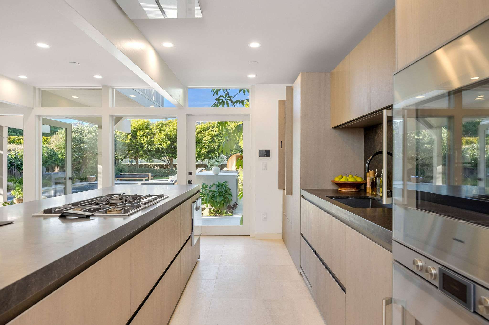 Hensman Malibu Colony by Stay Awhile Villas