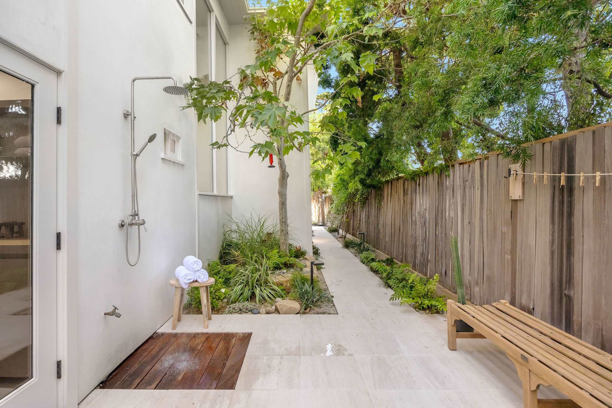Hensman Malibu Colony by Stay Awhile Villas