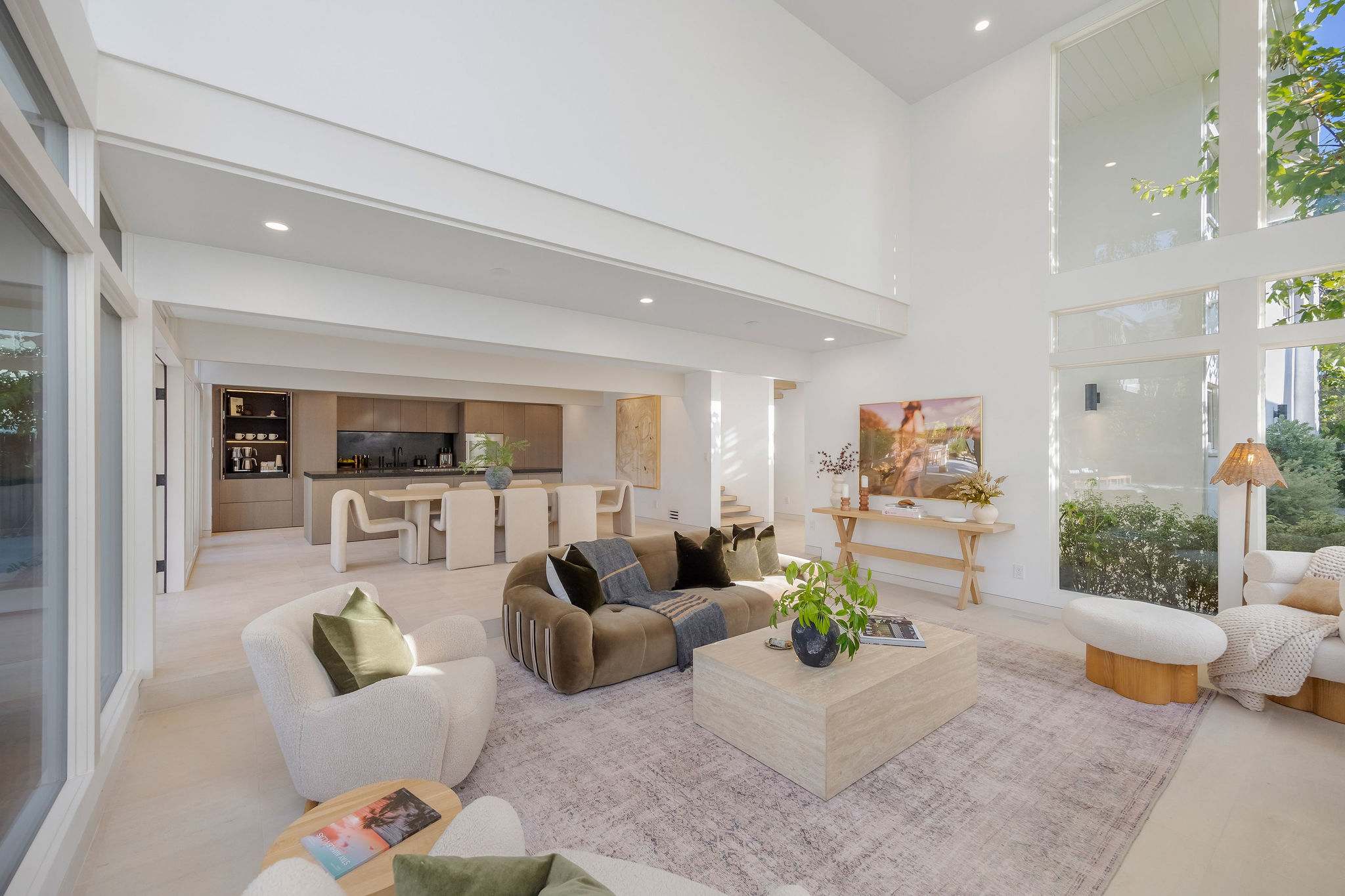 Hensman Malibu Colony by Stay Awhile Villas