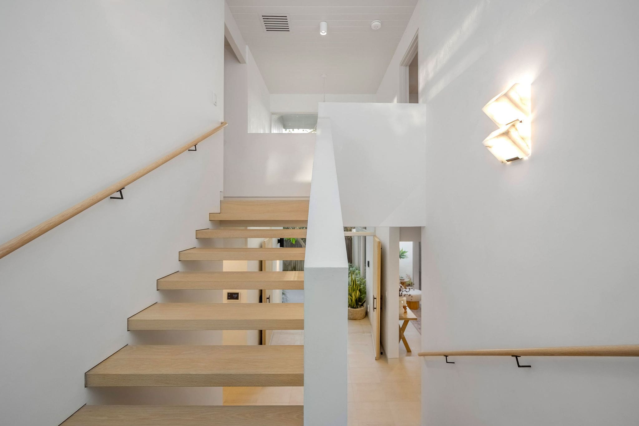 Hensman Malibu Colony by Stay Awhile Villas