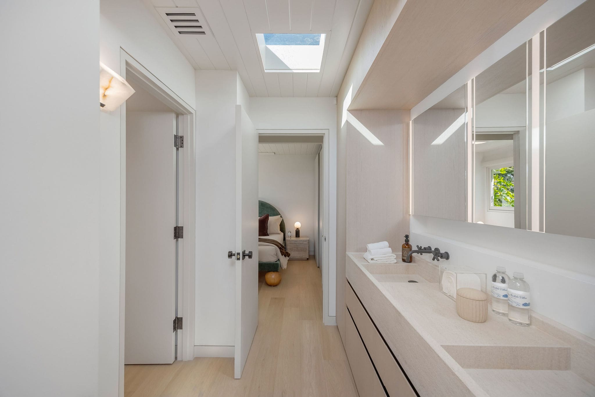 Hensman Malibu Colony by Stay Awhile Villas