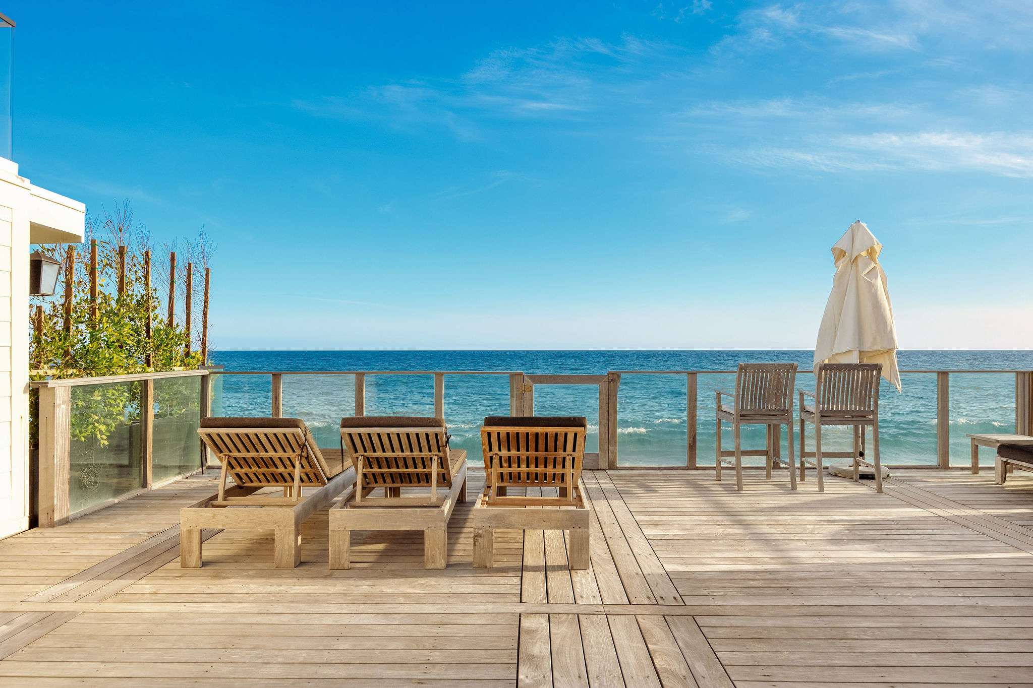Hensman Malibu Colony by Stay Awhile Villas