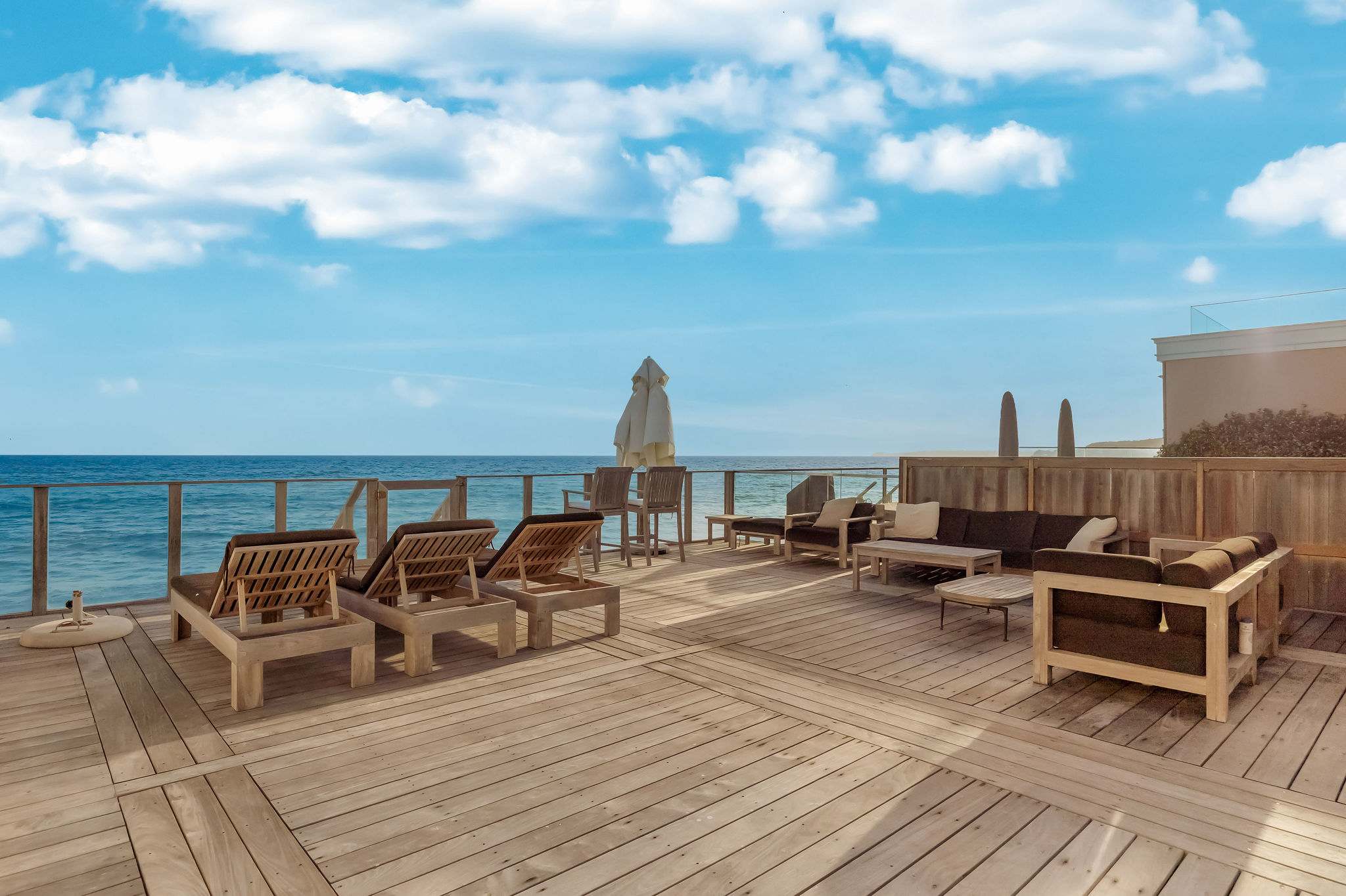 Hensman Malibu Colony by Stay Awhile Villas