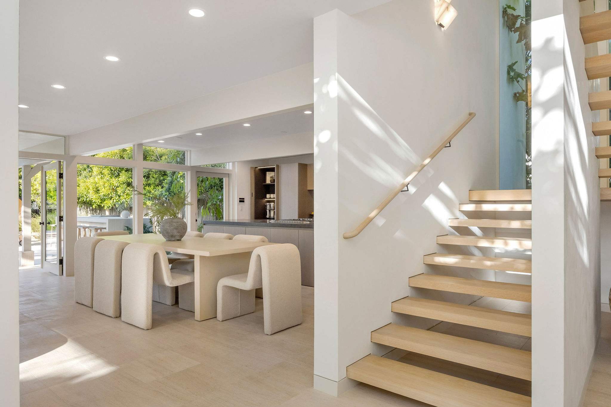 Hensman Malibu Colony by Stay Awhile Villas