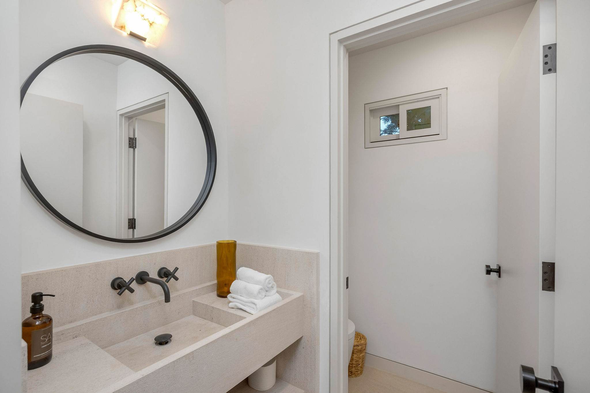 Hensman Malibu Colony by Stay Awhile Villas