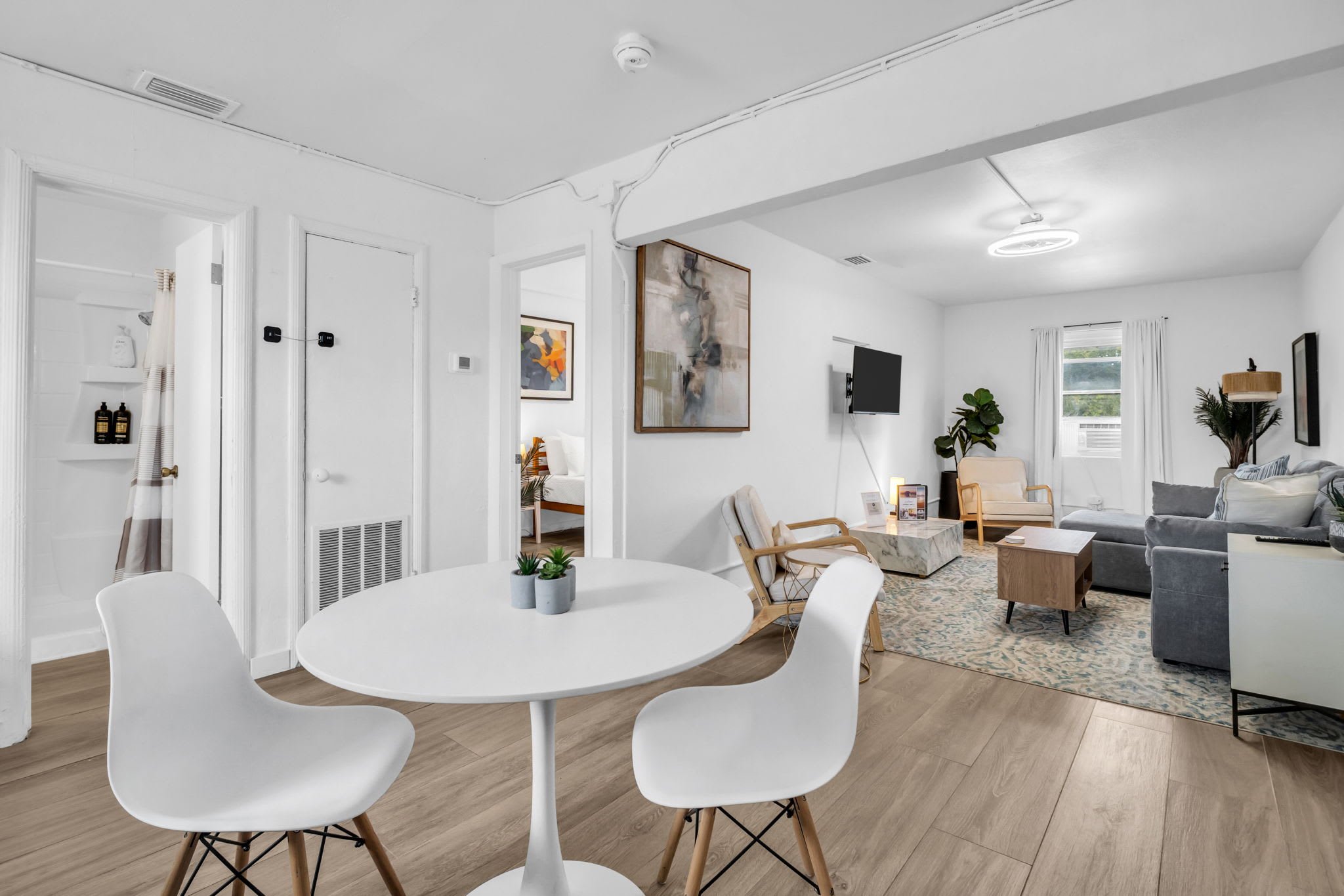 Downtown Studio w/ Free Parking & City Views
