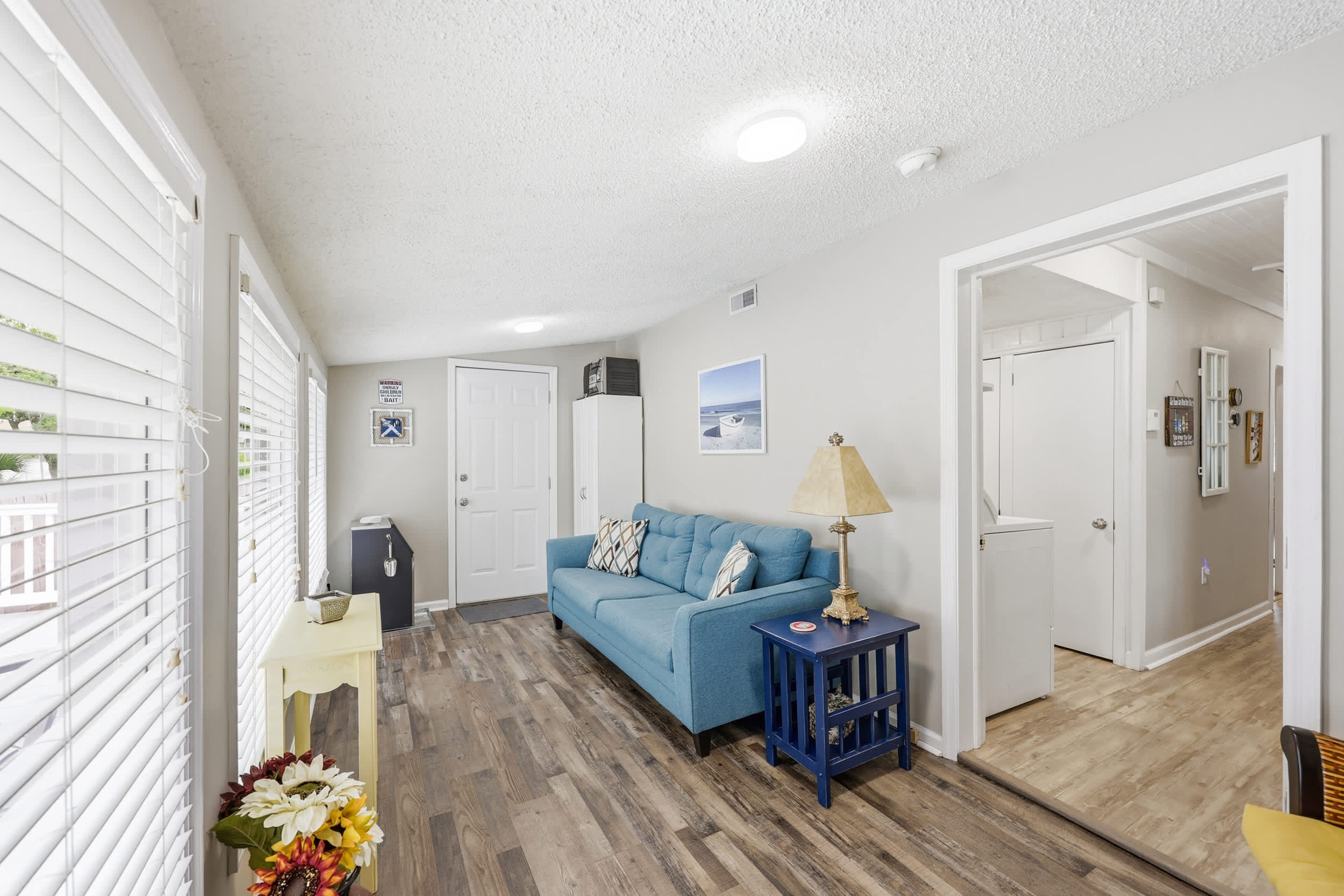 Endless Summer 100 Feet to Beach  with Fenced Yard Grill