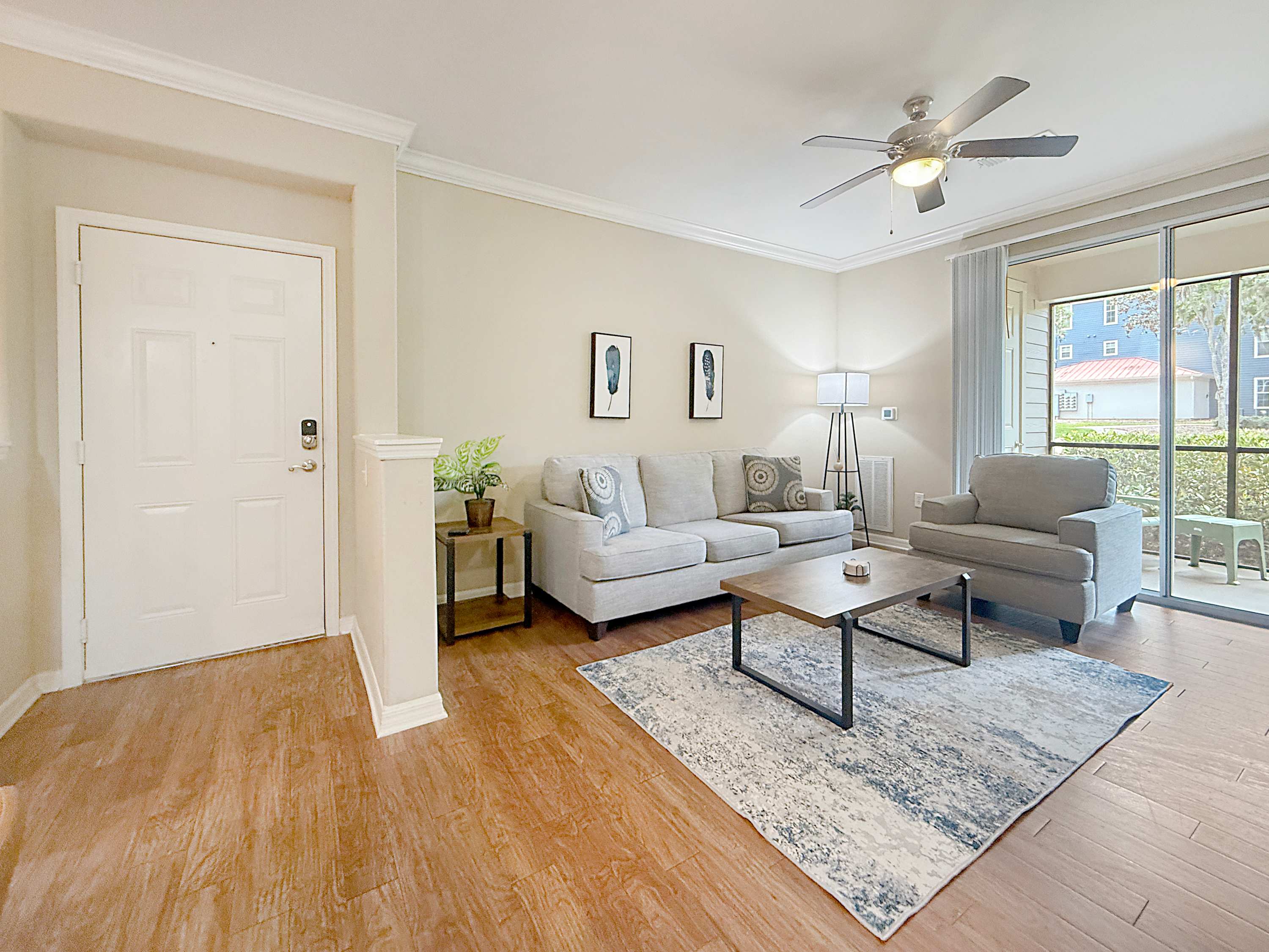 Tranquil 1st Floor Apt with Parks, Prime North Tampa