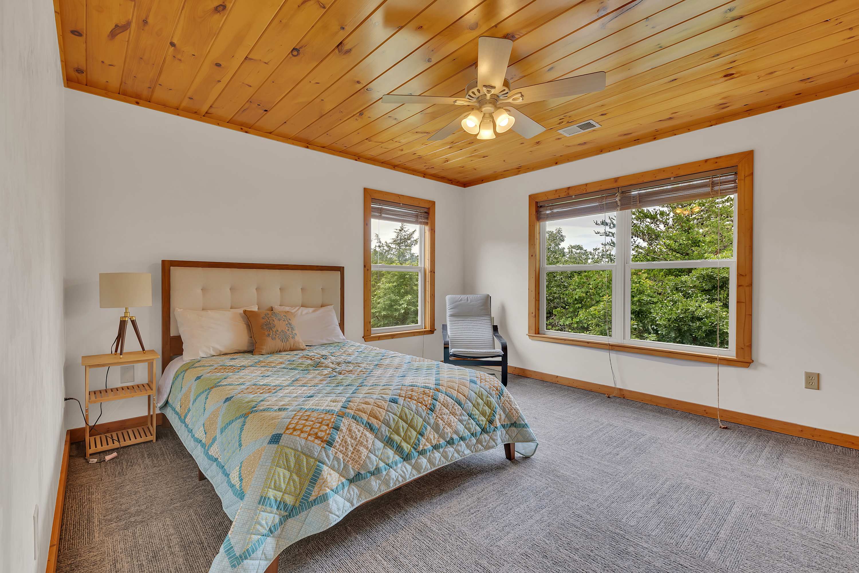Whispering Pines Retreat – photo 4