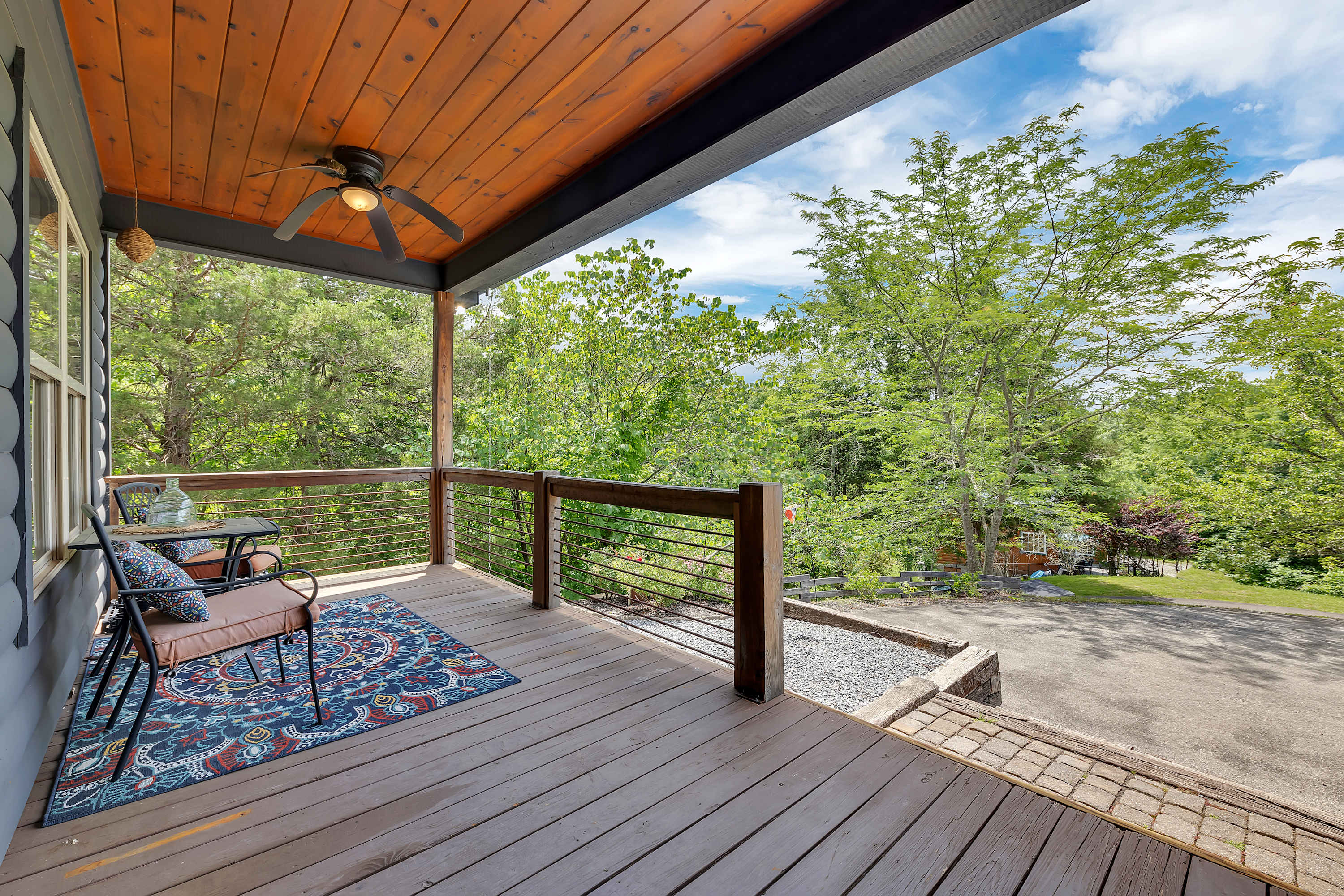 Whispering Pines Retreat – photo 2