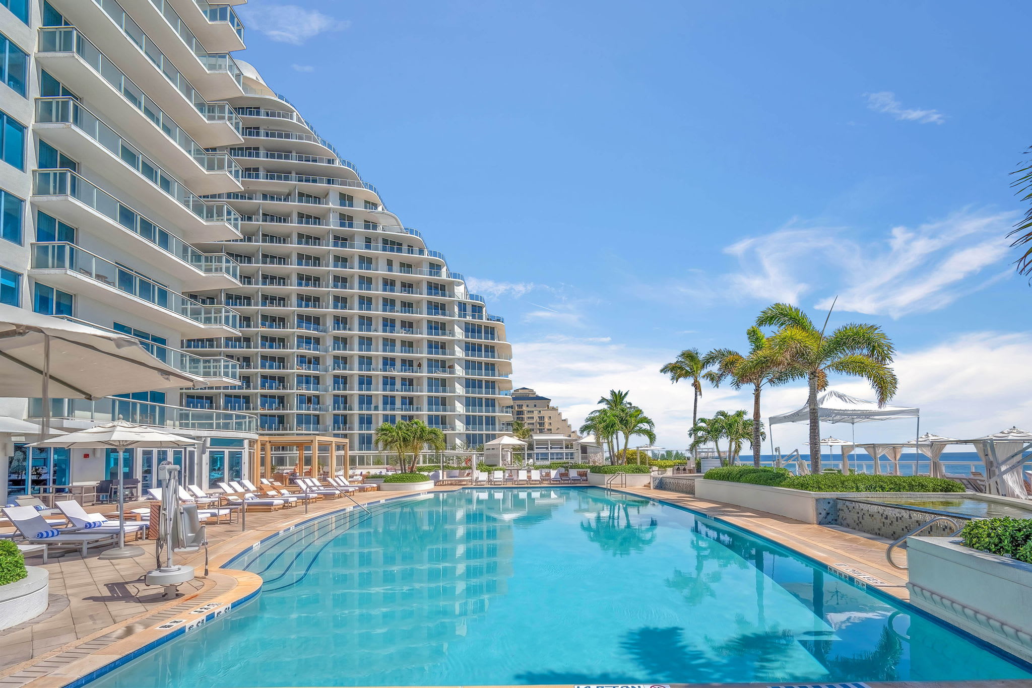 Vitamin Sea - Beachfront Condo