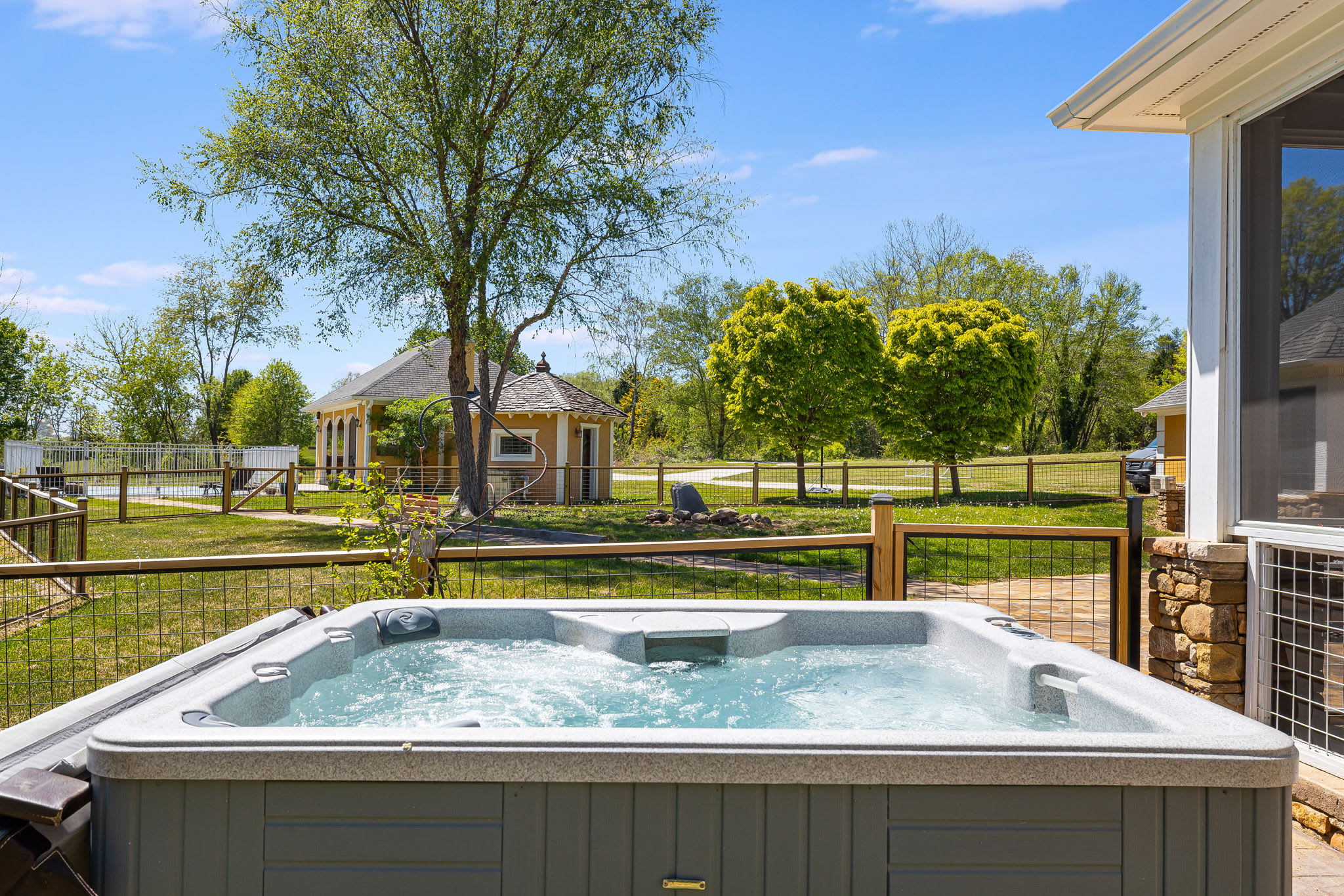 Private Estate w/ Pool + Guest Suite | Free Tix