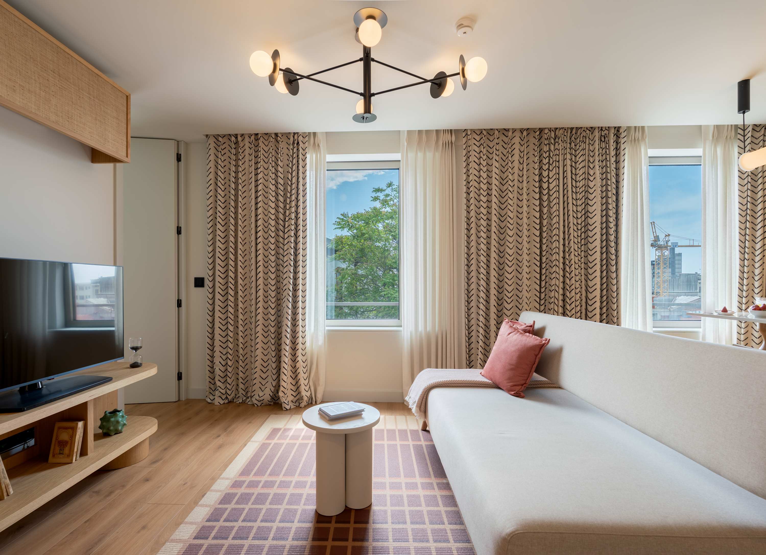Designer Open-Space by HostWise