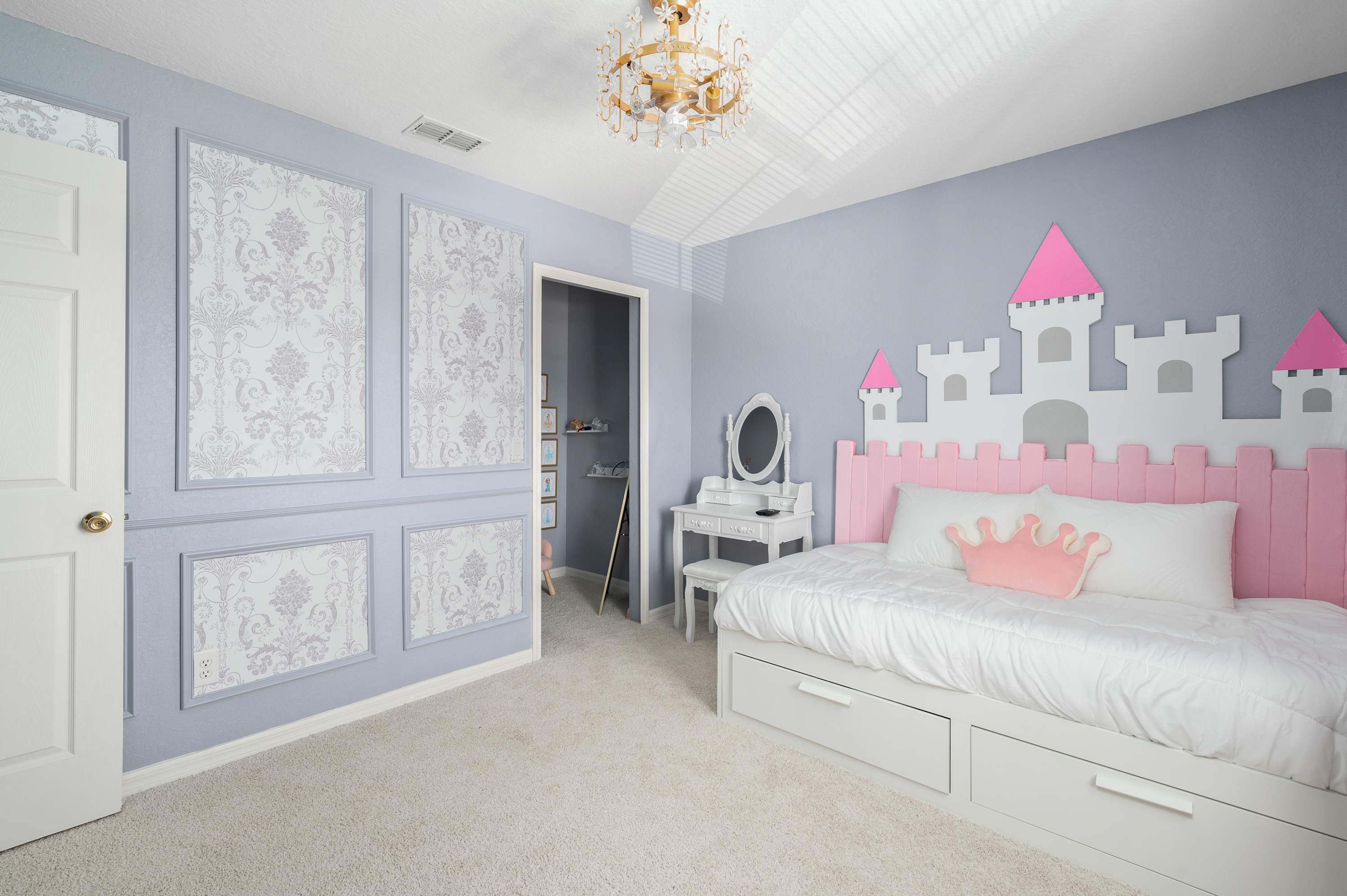 Bright princess bedroom w/ themed decor & cozy sleeping space