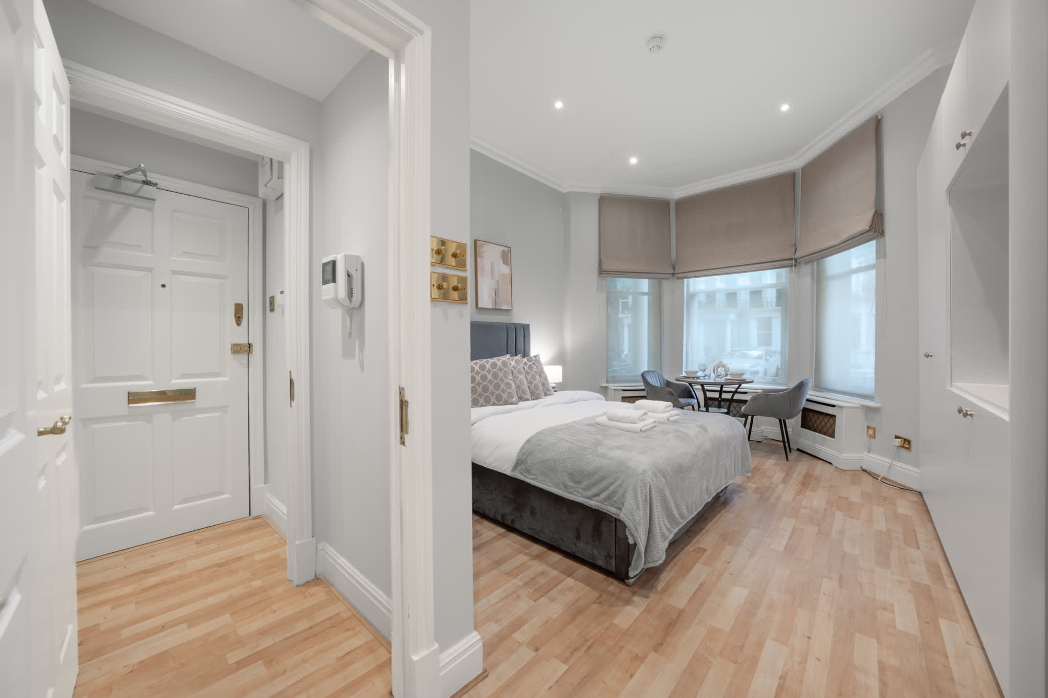 Cosy & Bright Studio in Knightsbridge in Beaufort Gardens SW3 1QQ - Property image 5 - VivreStays