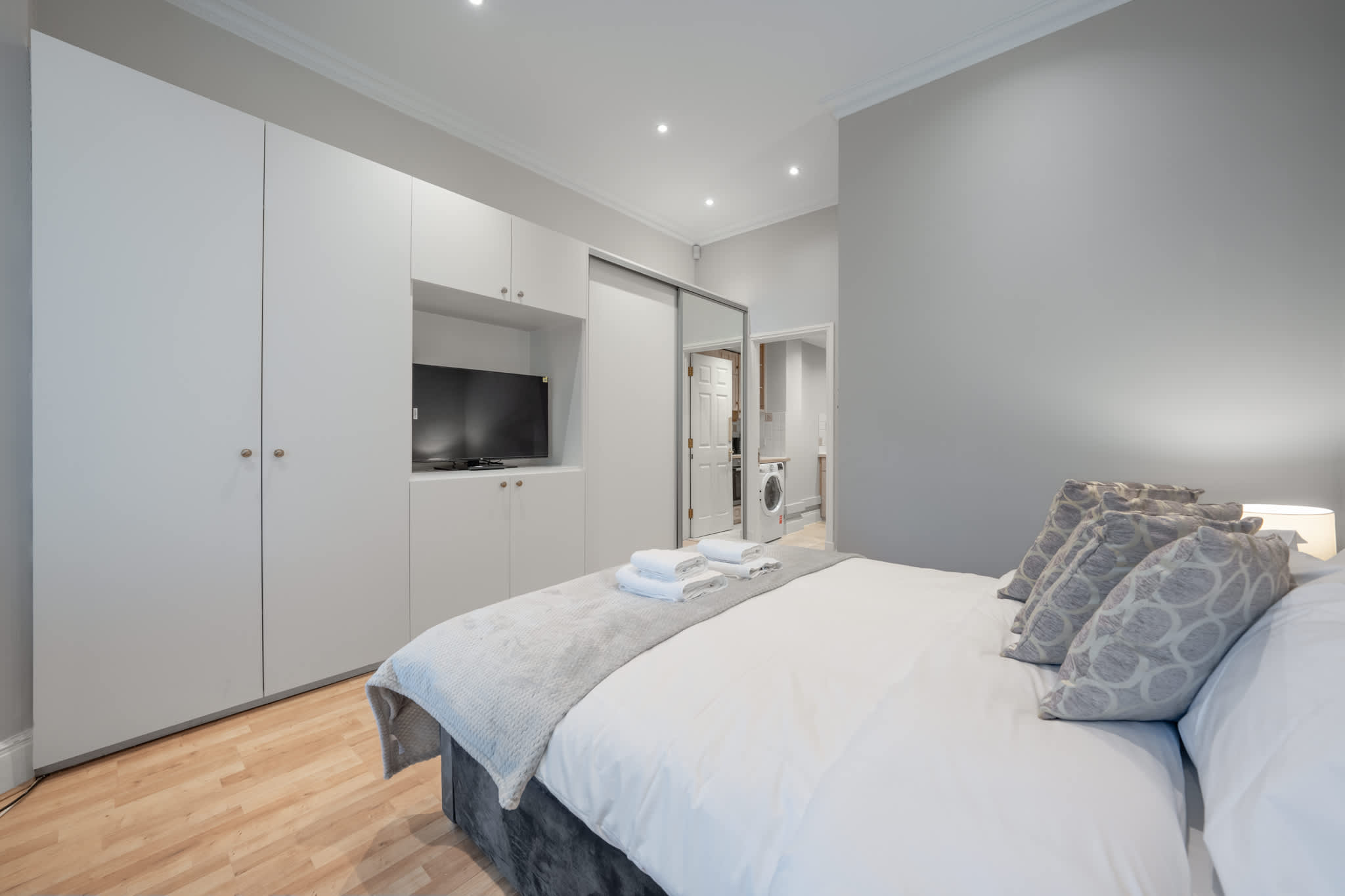 Cosy & Bright Studio in Knightsbridge in Beaufort Gardens SW3 1QQ - Property image 7 - VivreStays