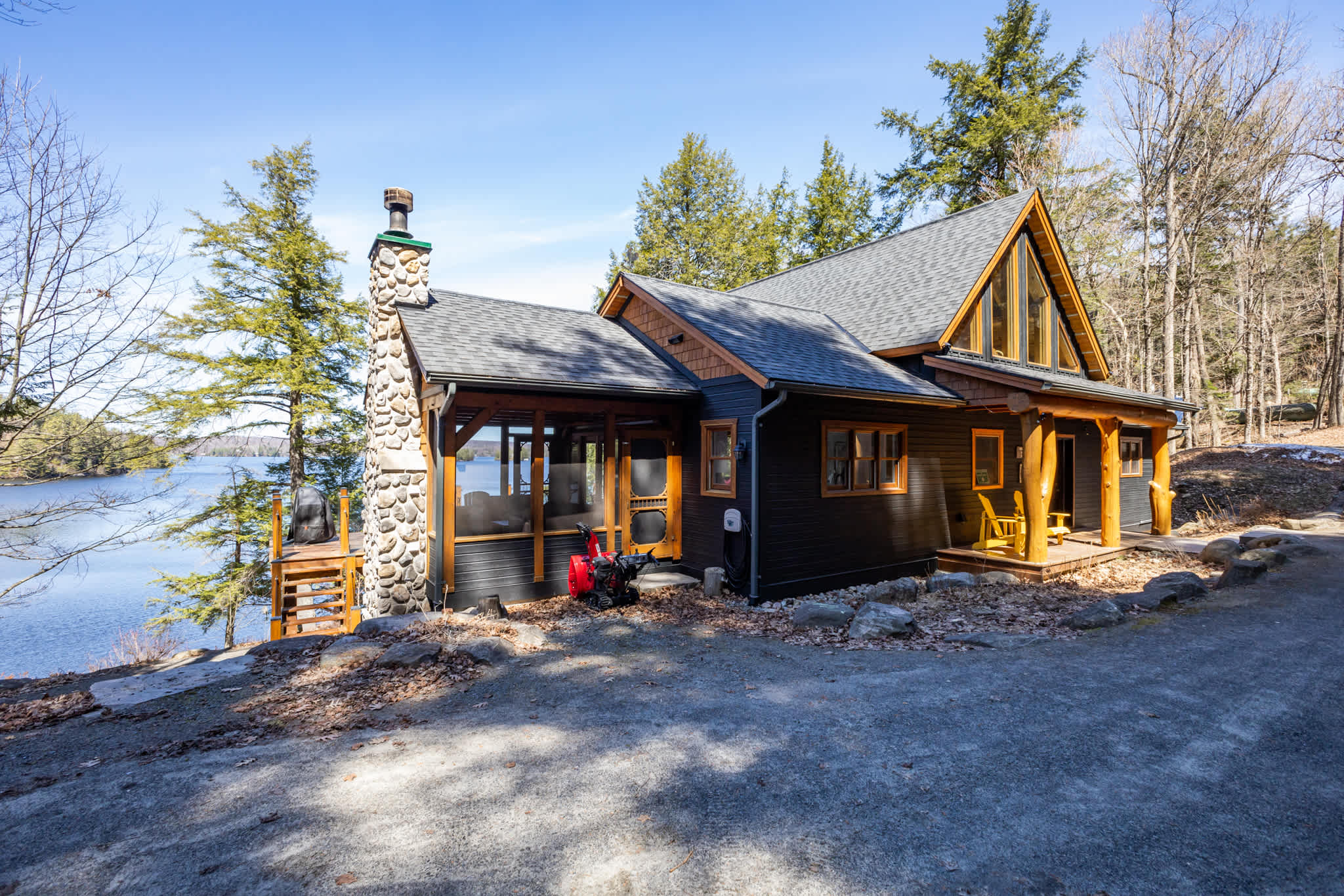 Cottage #140|Fairy Lake|Huntsville|Cottage Vacations|