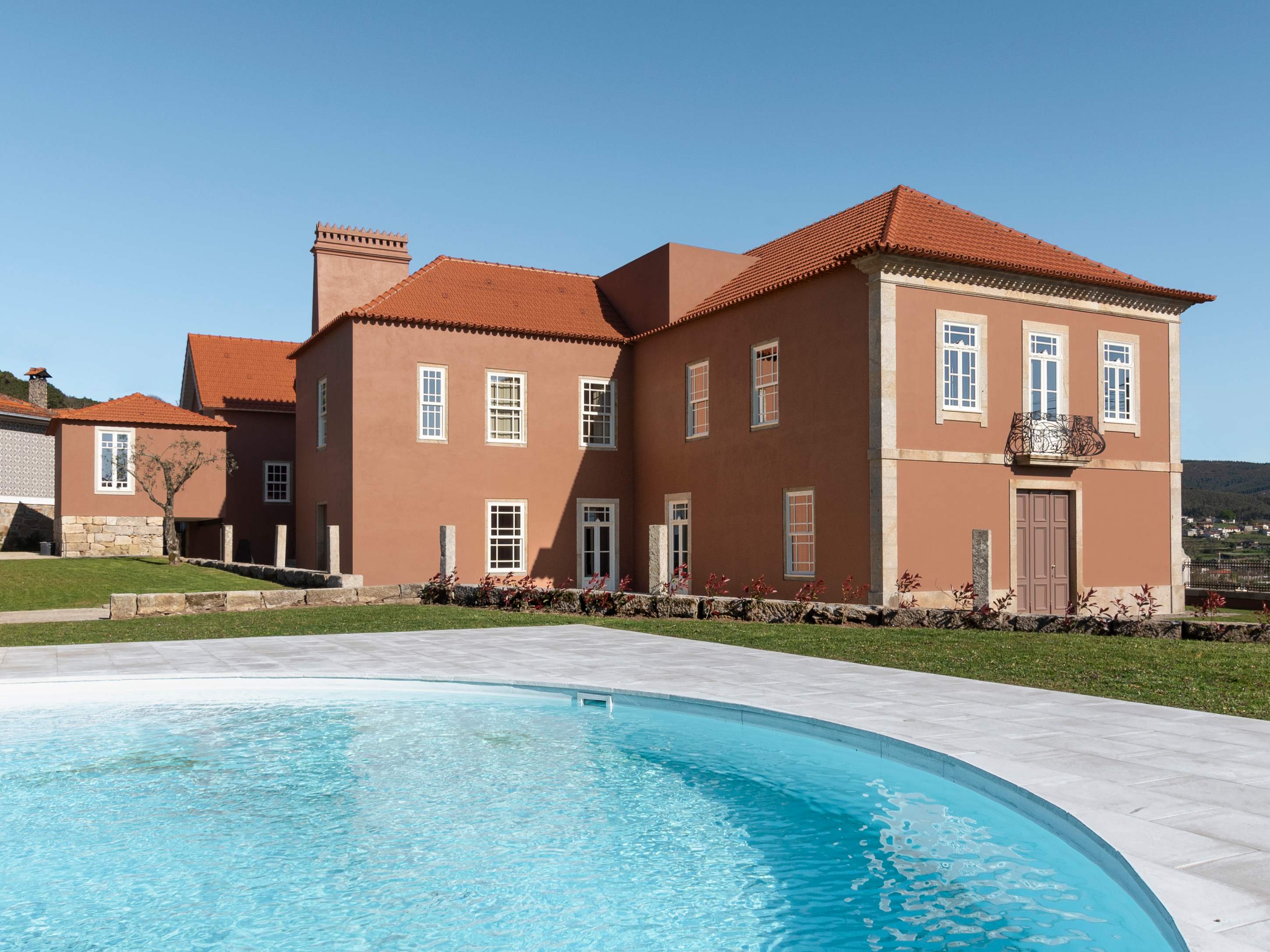 Historic Retreat Suites Room with Pool by HostWise