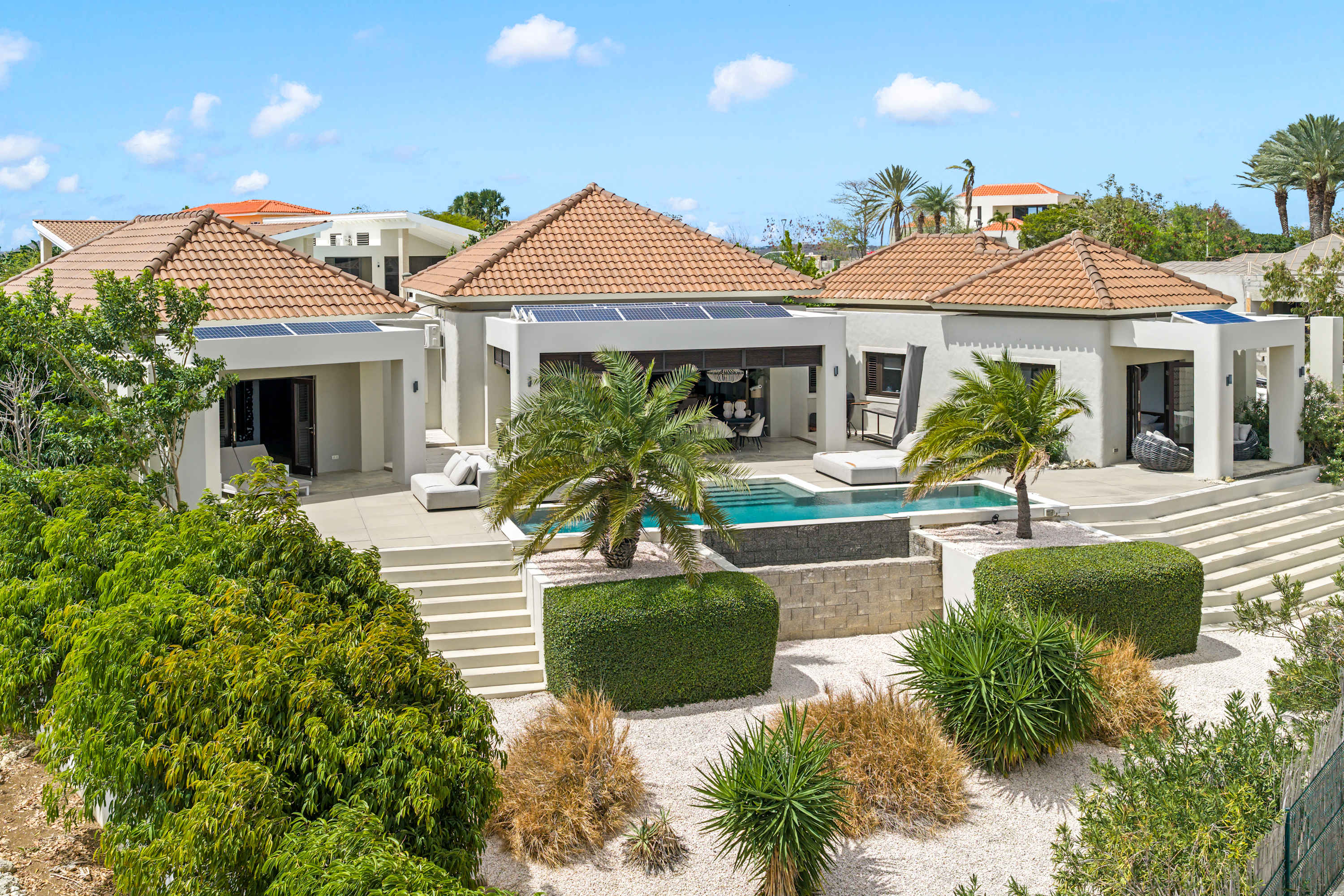 Villa Azure Horizon – Luxury 4-Bedroom Villa with Private Pool and Sea Views in Blue Bay, Curaçao — Sint Michiel — vacation rental
