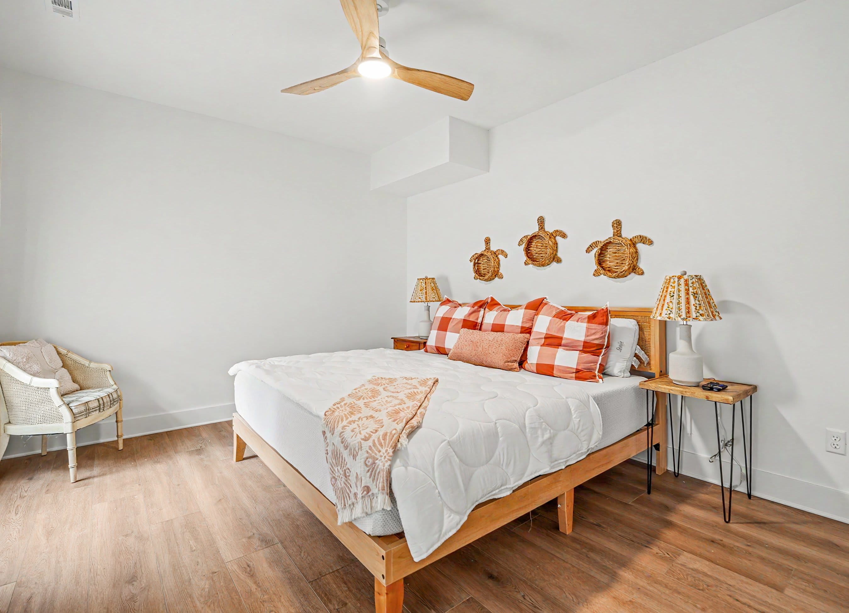 559 Remora Drive | Photo 20